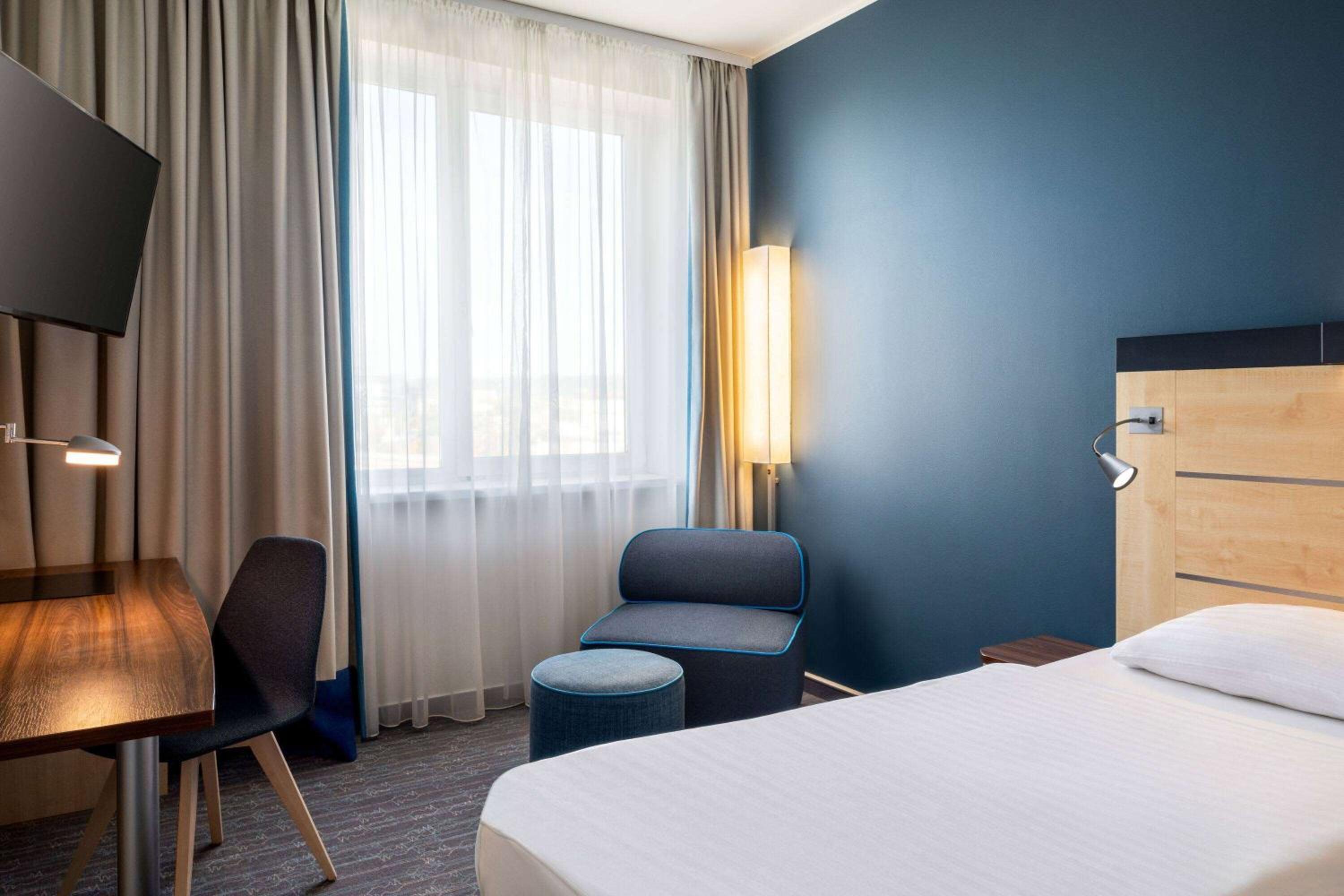 Comfort Accessible Room - Photo 1