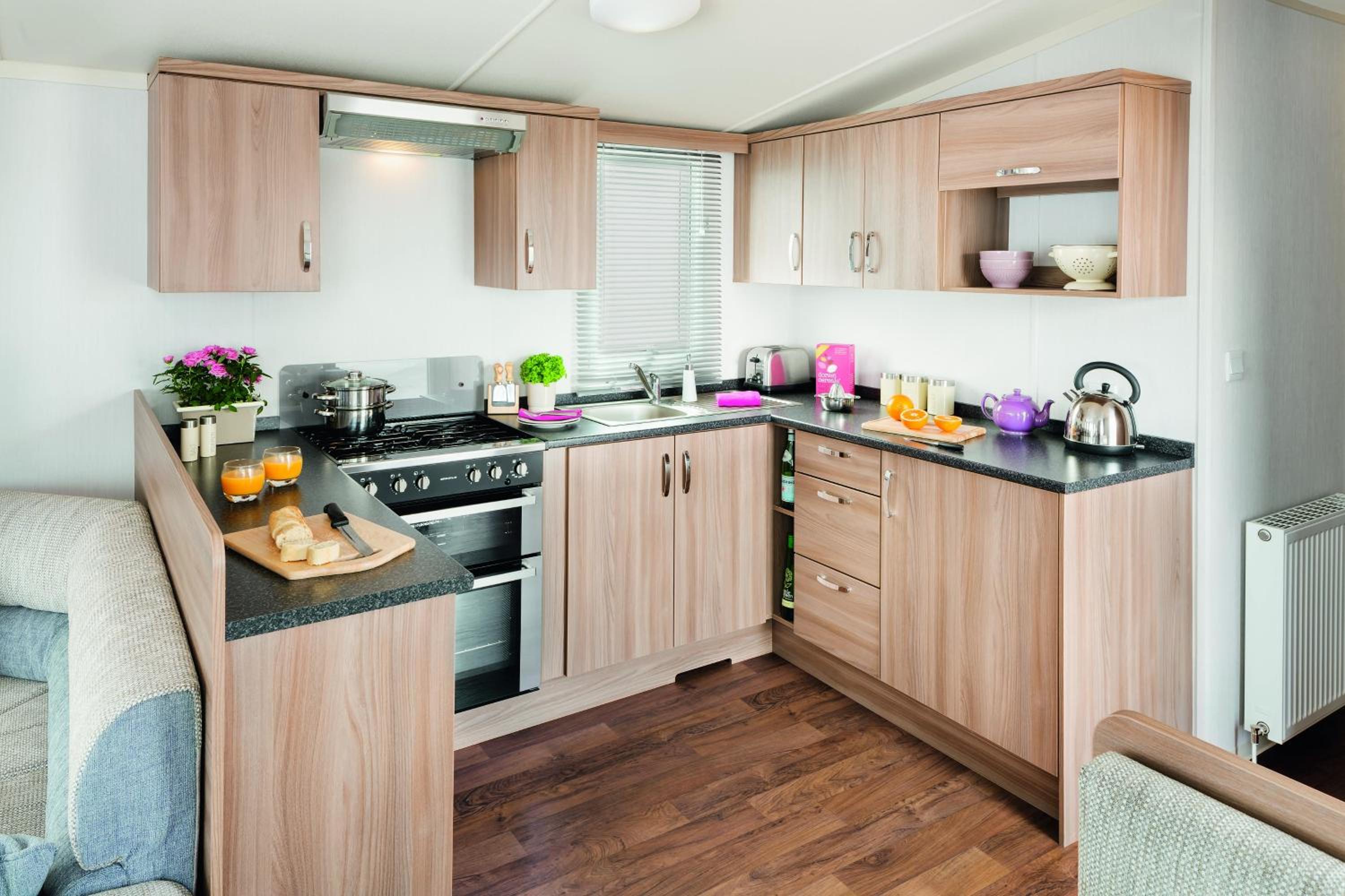Caravan (Sleeps 4) photo 3