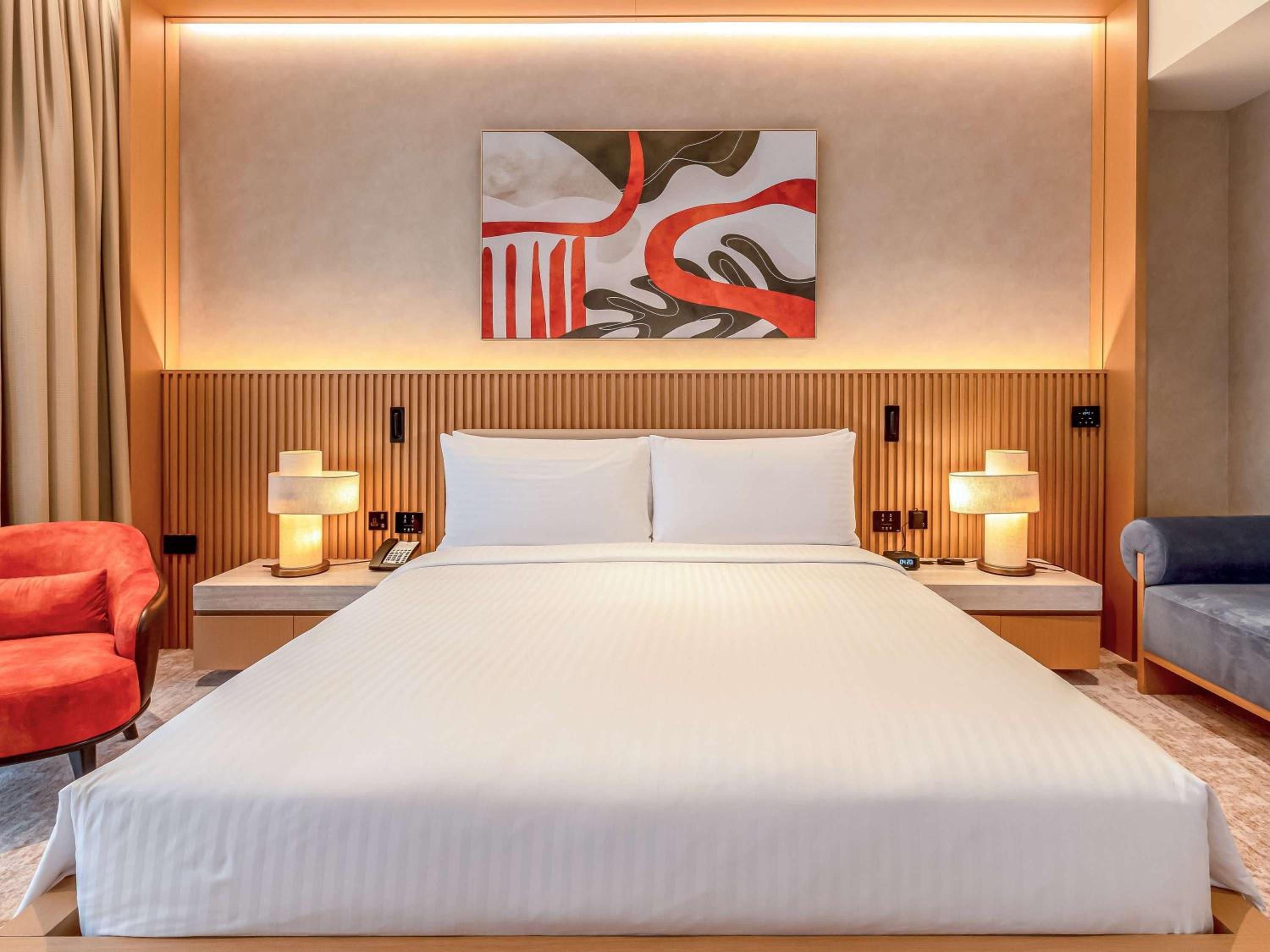 Premium Room with Sea View and Meryal Waterpark Access - Photo 2