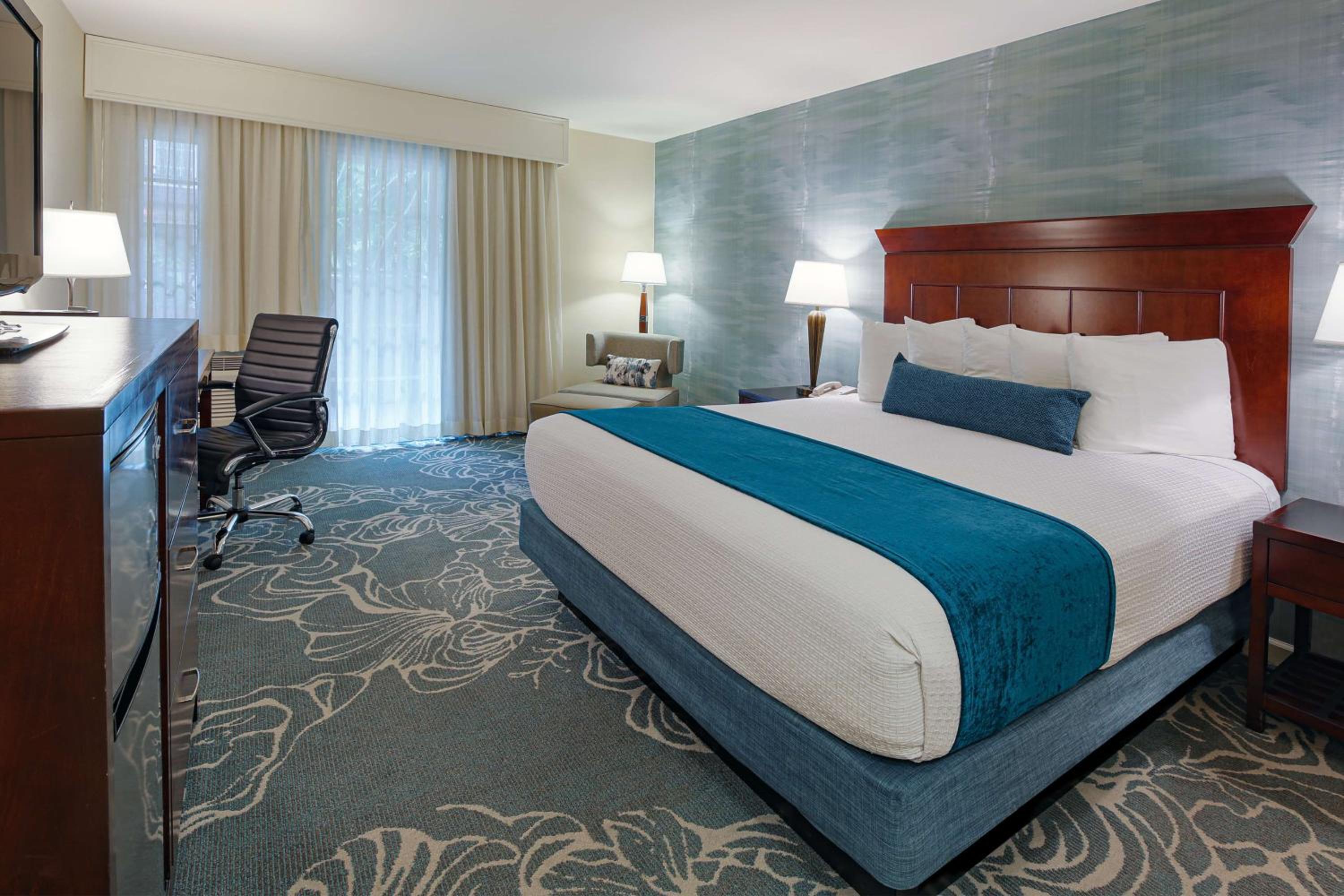 King Room with Courtyard View - Photo 2