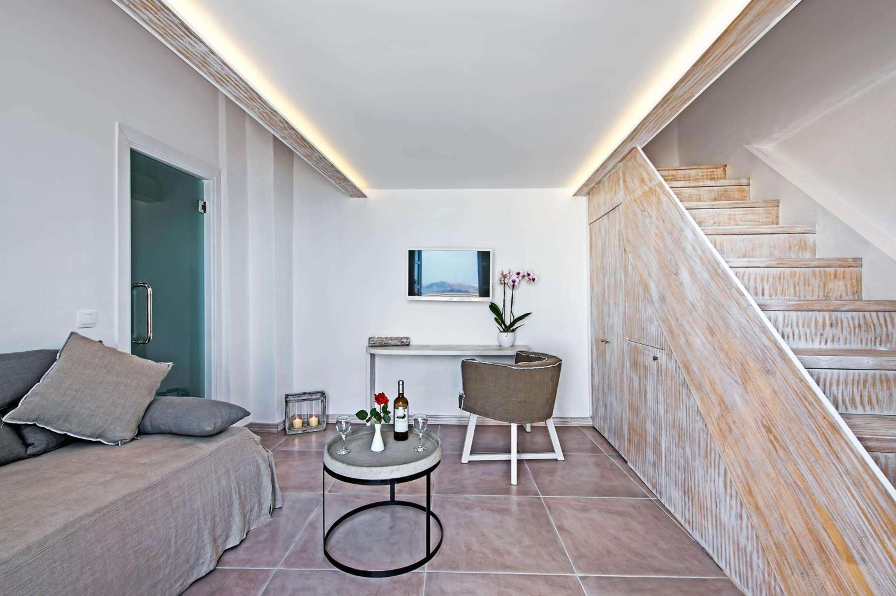 Master Loft Suite with Caldera View - Photo 3