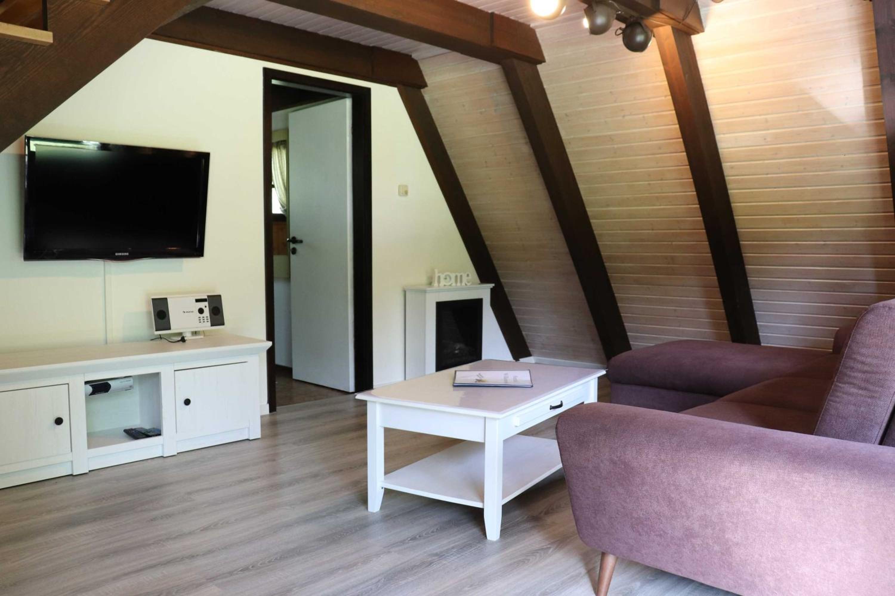 Two-Bedroom House photo 3
