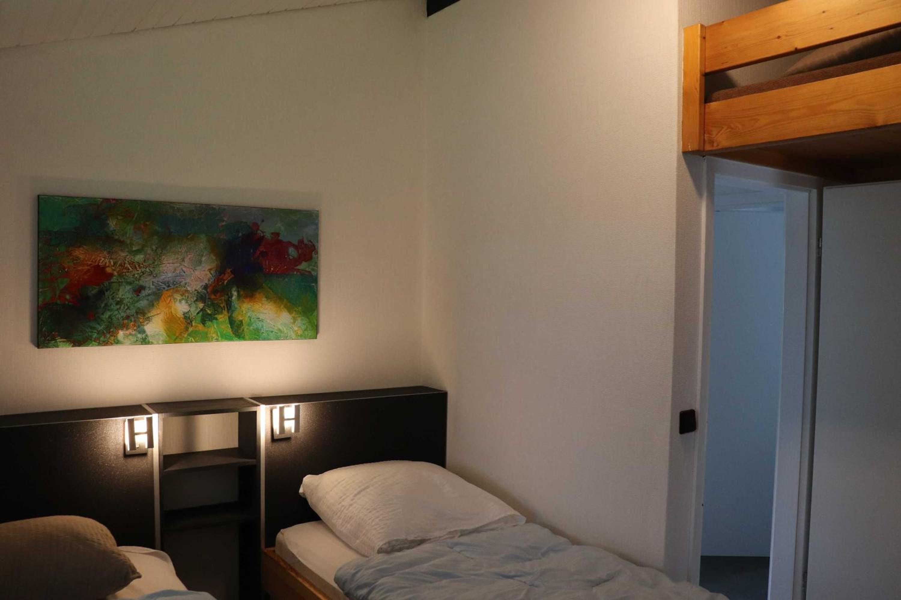 Two-Bedroom House photo 3