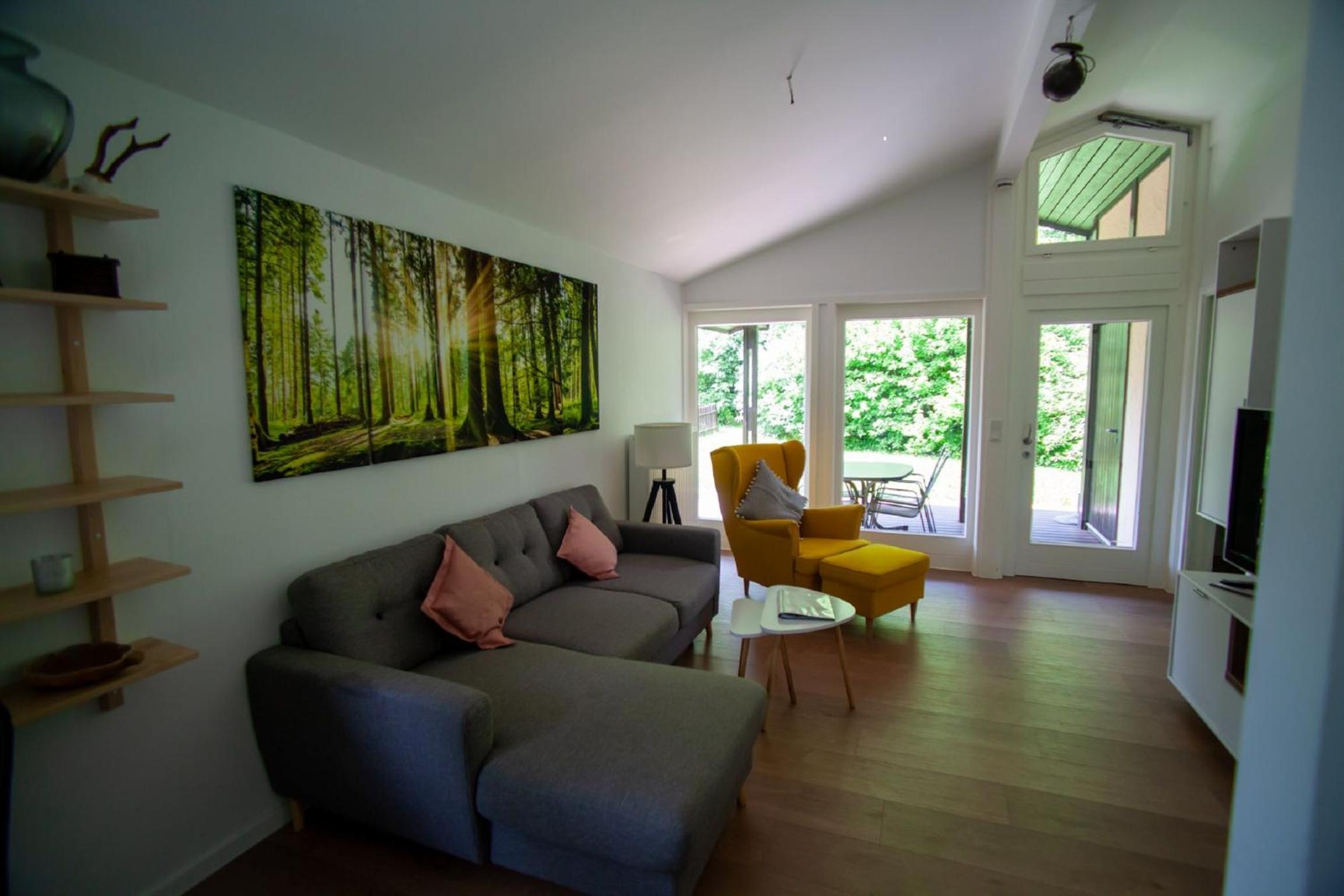 Two-Bedroom House photo 3