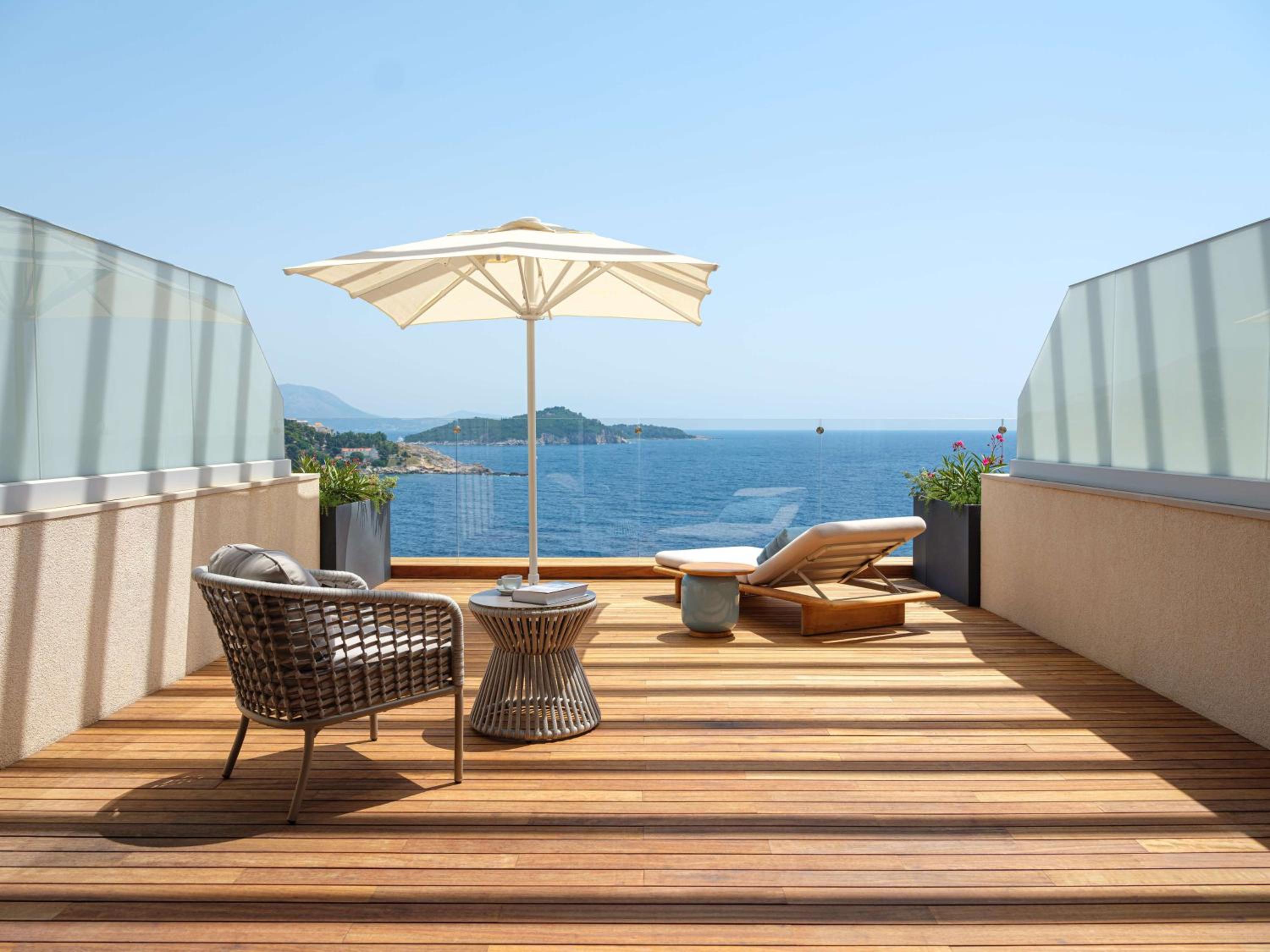 Deluxe Double Room with Sea View