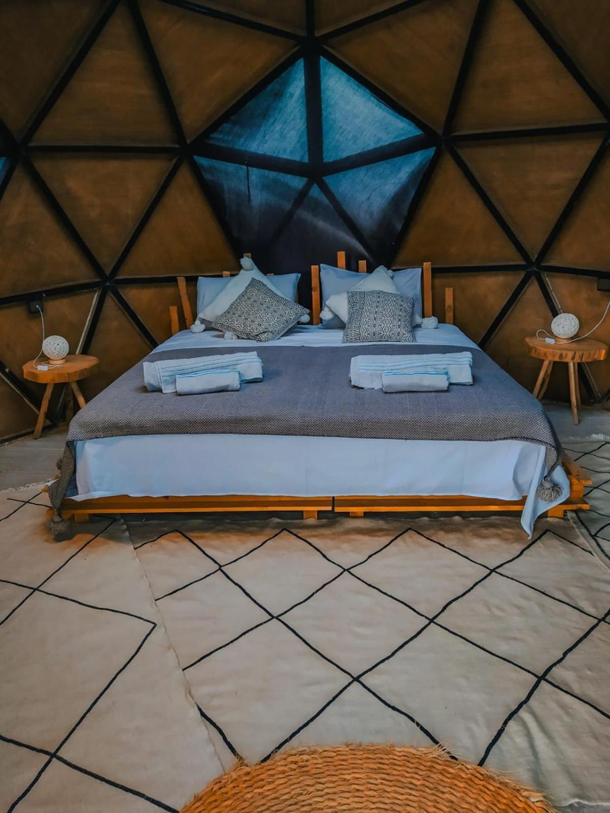 Tent - Photo 1