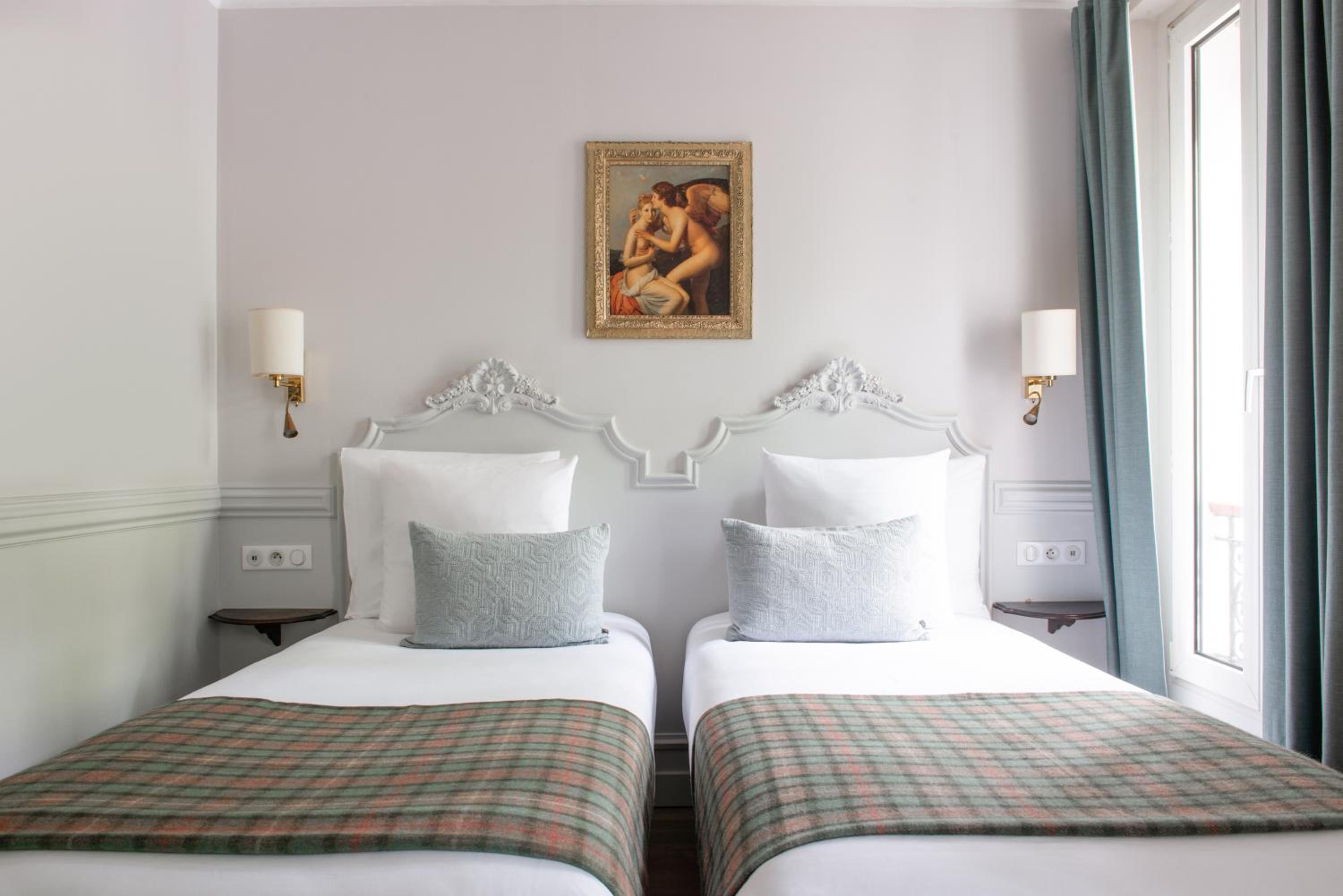 Twin Premium Room  photo 1