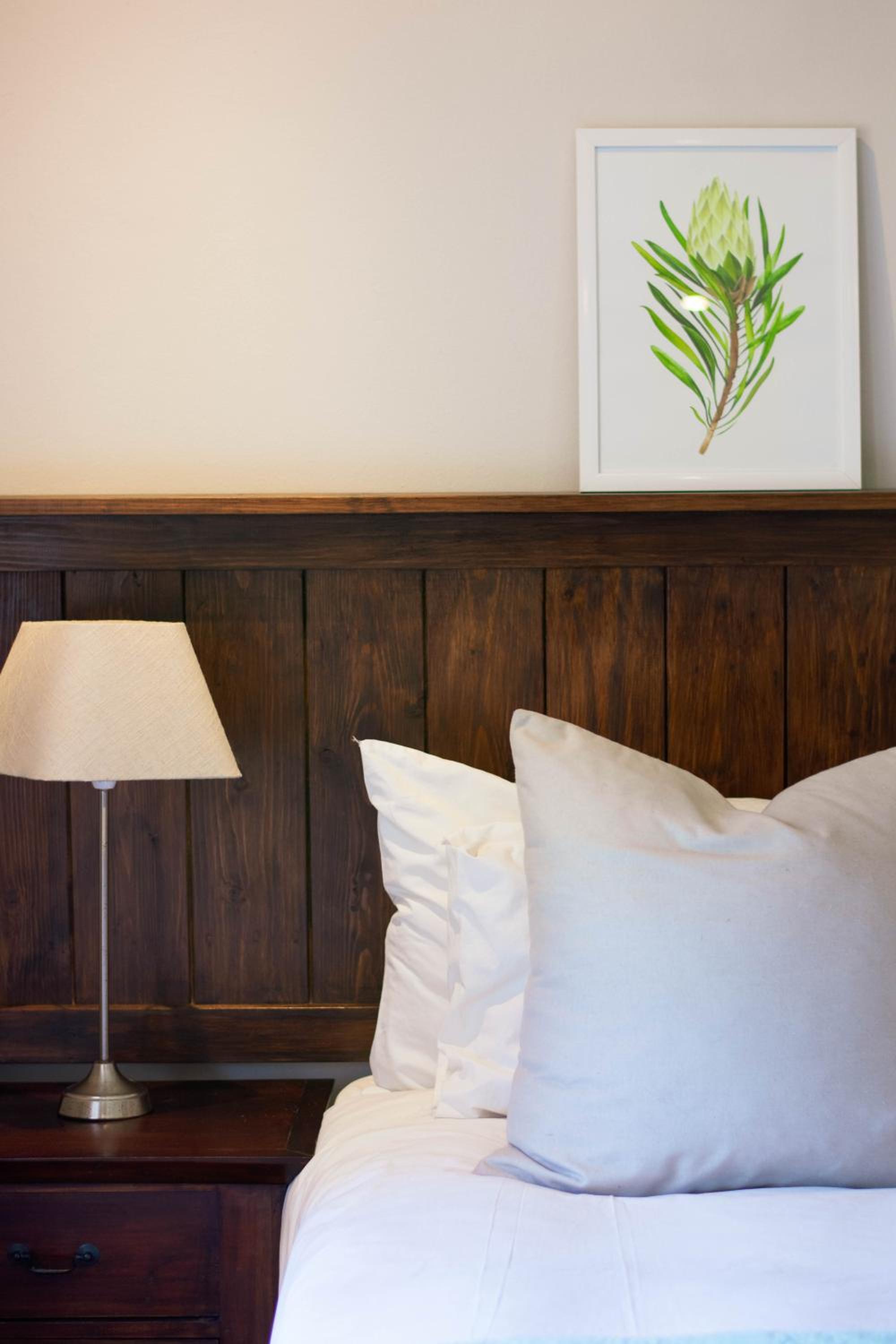 Standard Family Room - Photo 7