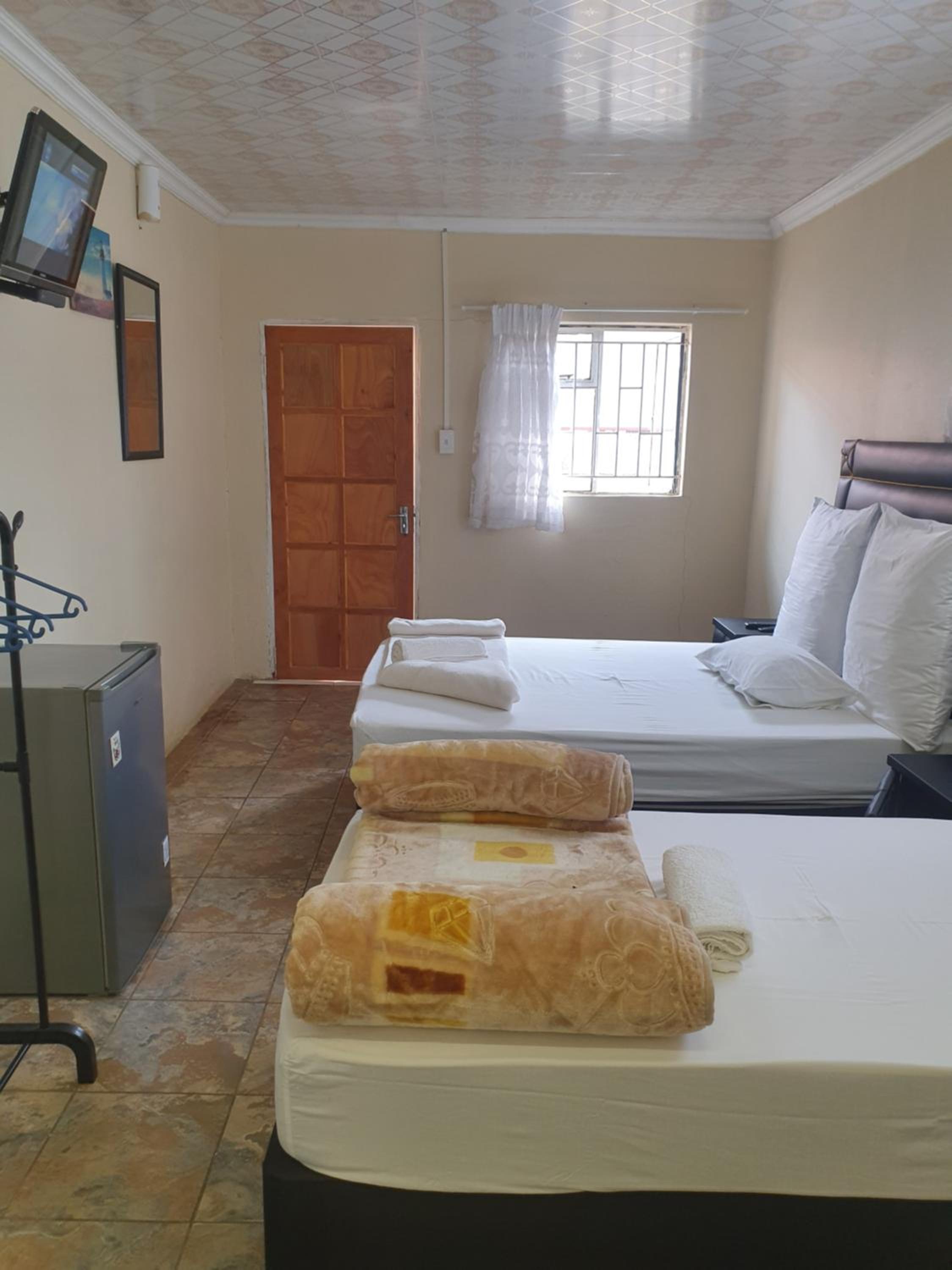 Deluxe Twin Room photo 1