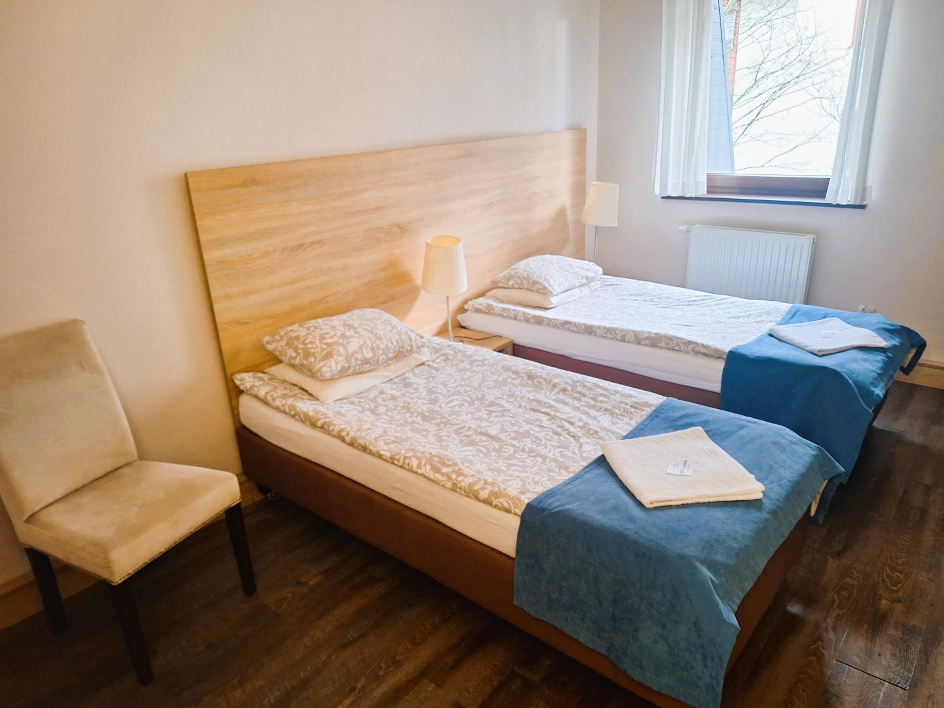 Standard Twin Room - Photo 1