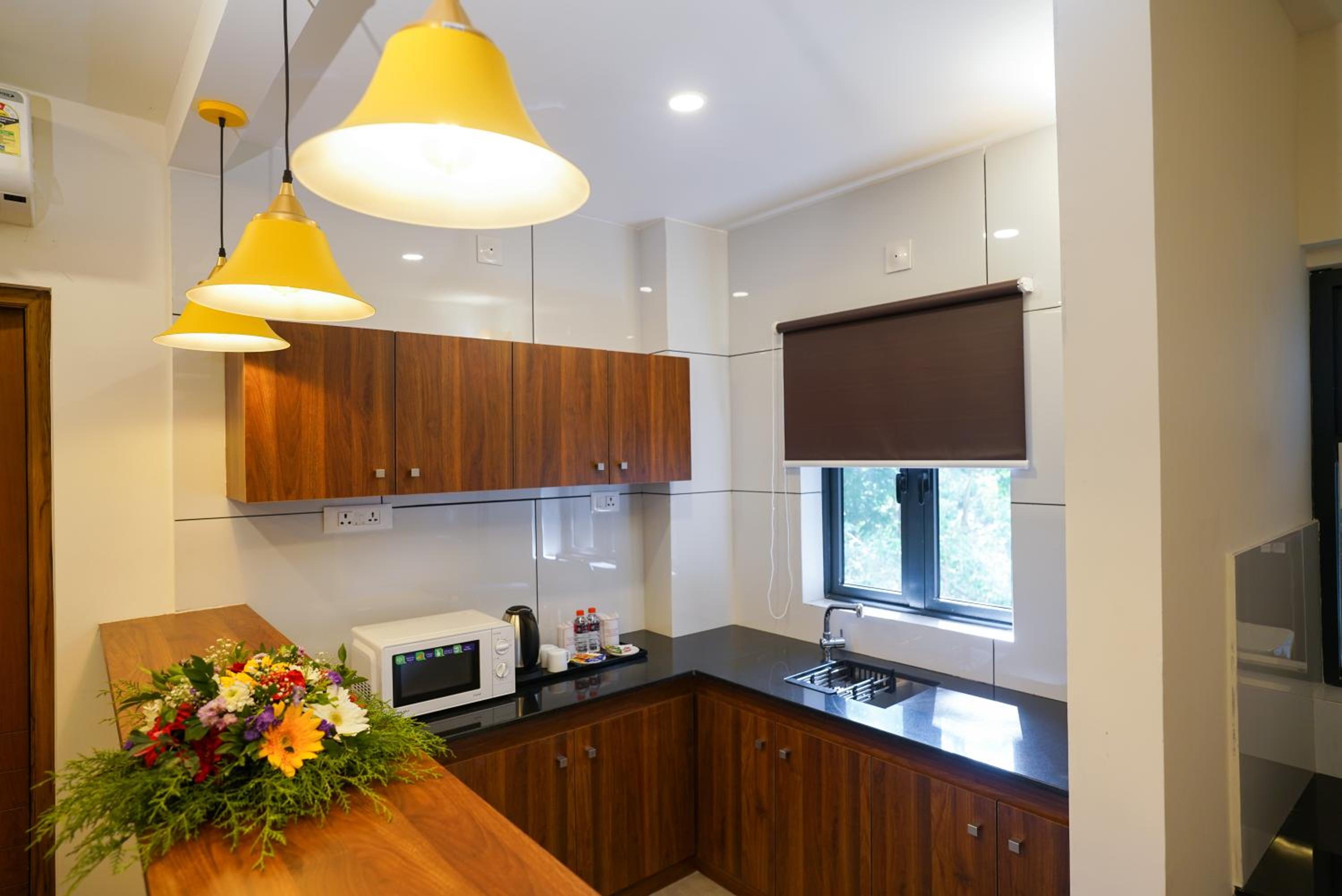 Deluxe Room - Photo 2