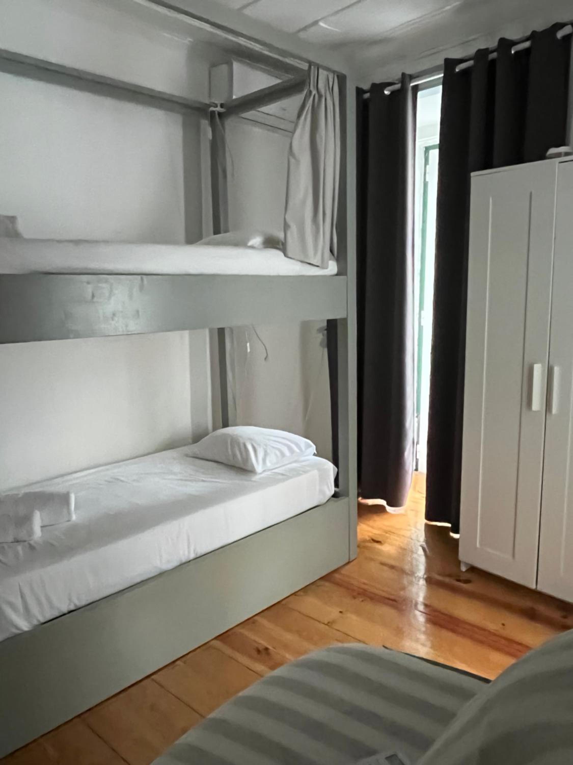 Quadruple Room - Photo 4