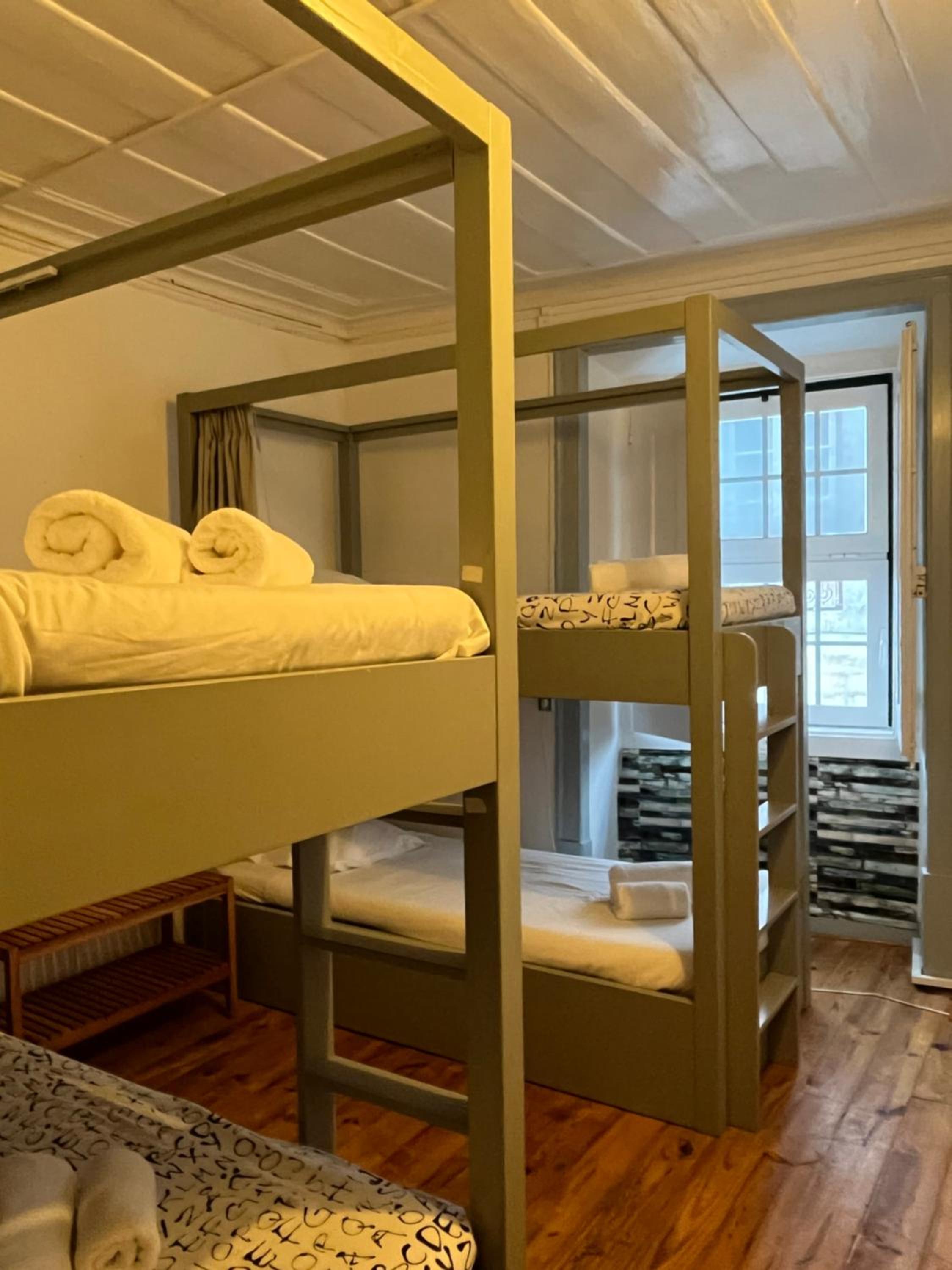 Quadruple Room - Photo 6