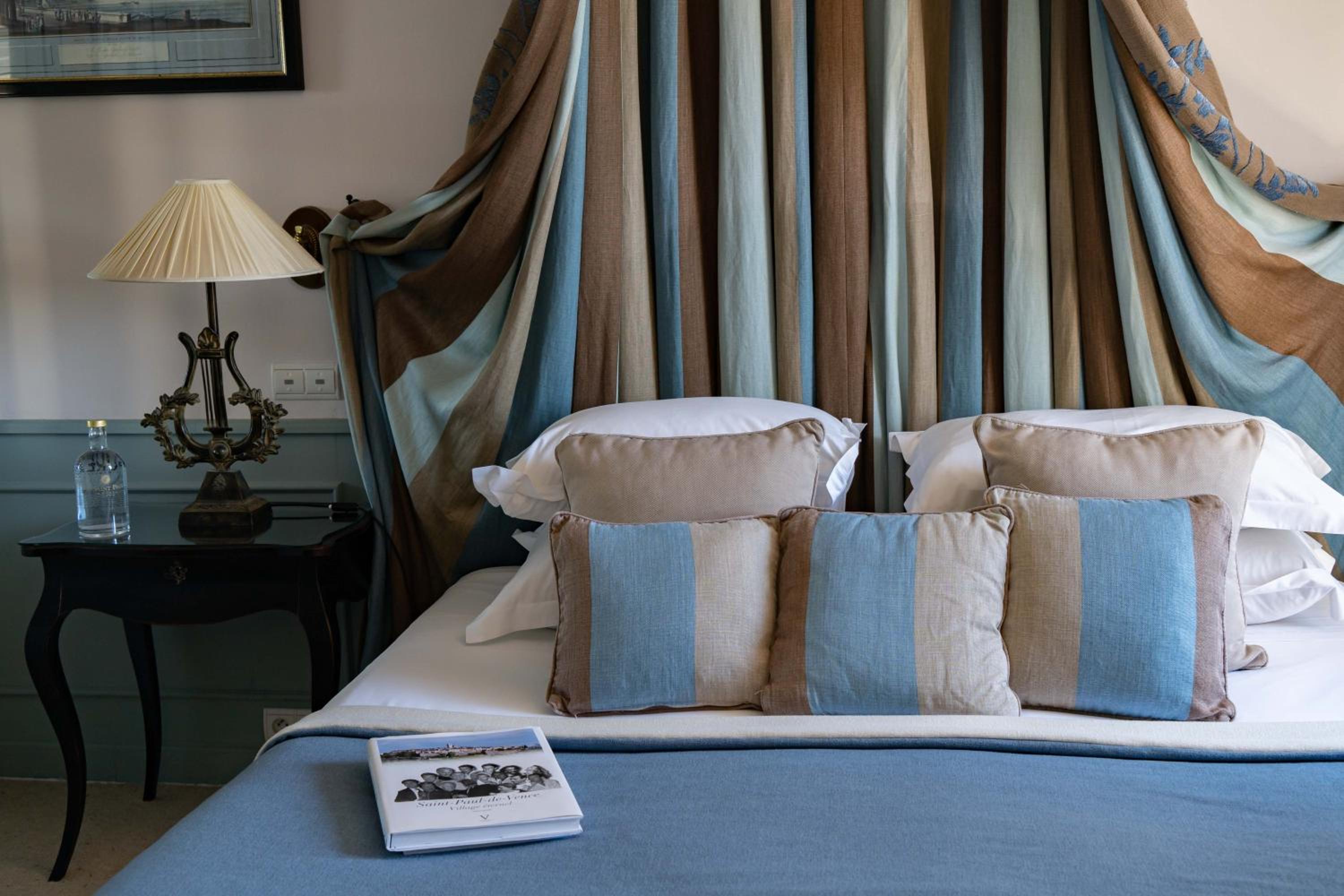 Suite Junior Vallée at Hotel Le Saint Paul