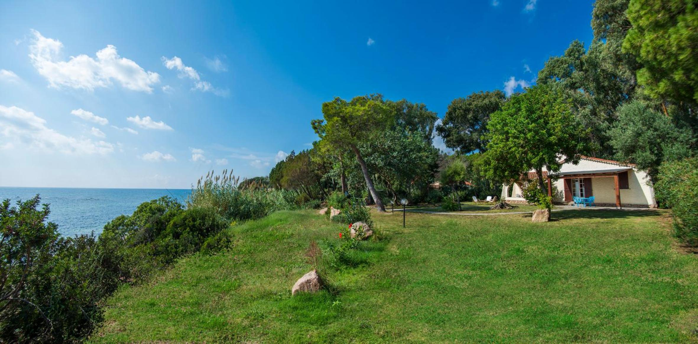 Villa - Beach Front photo 3
