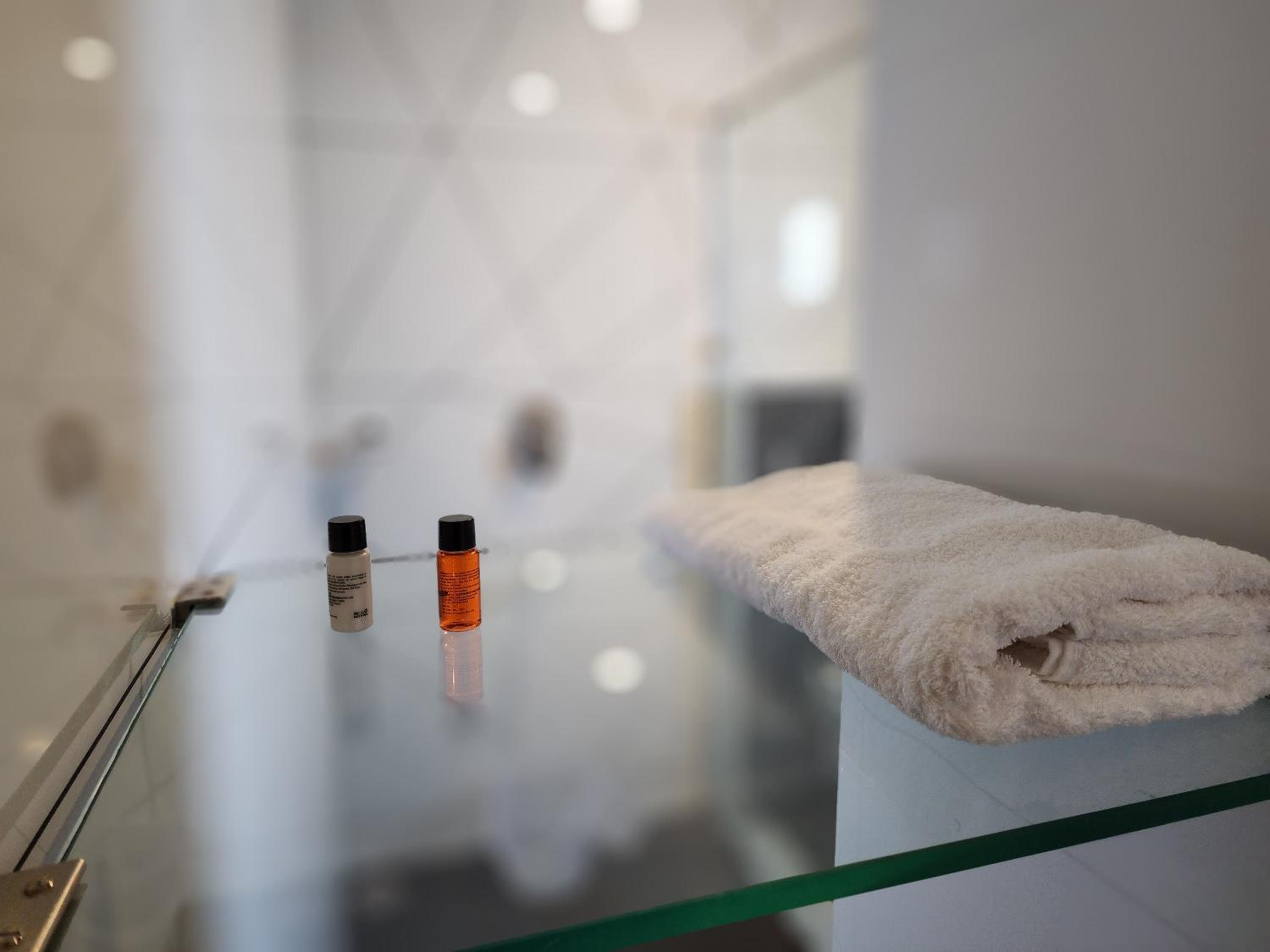 Family Room with Balcony photo 3