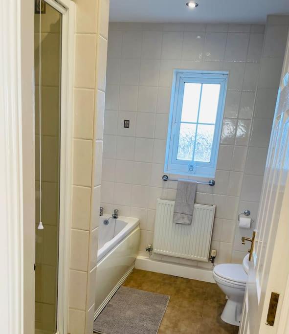 Two-Bedroom House photo 2