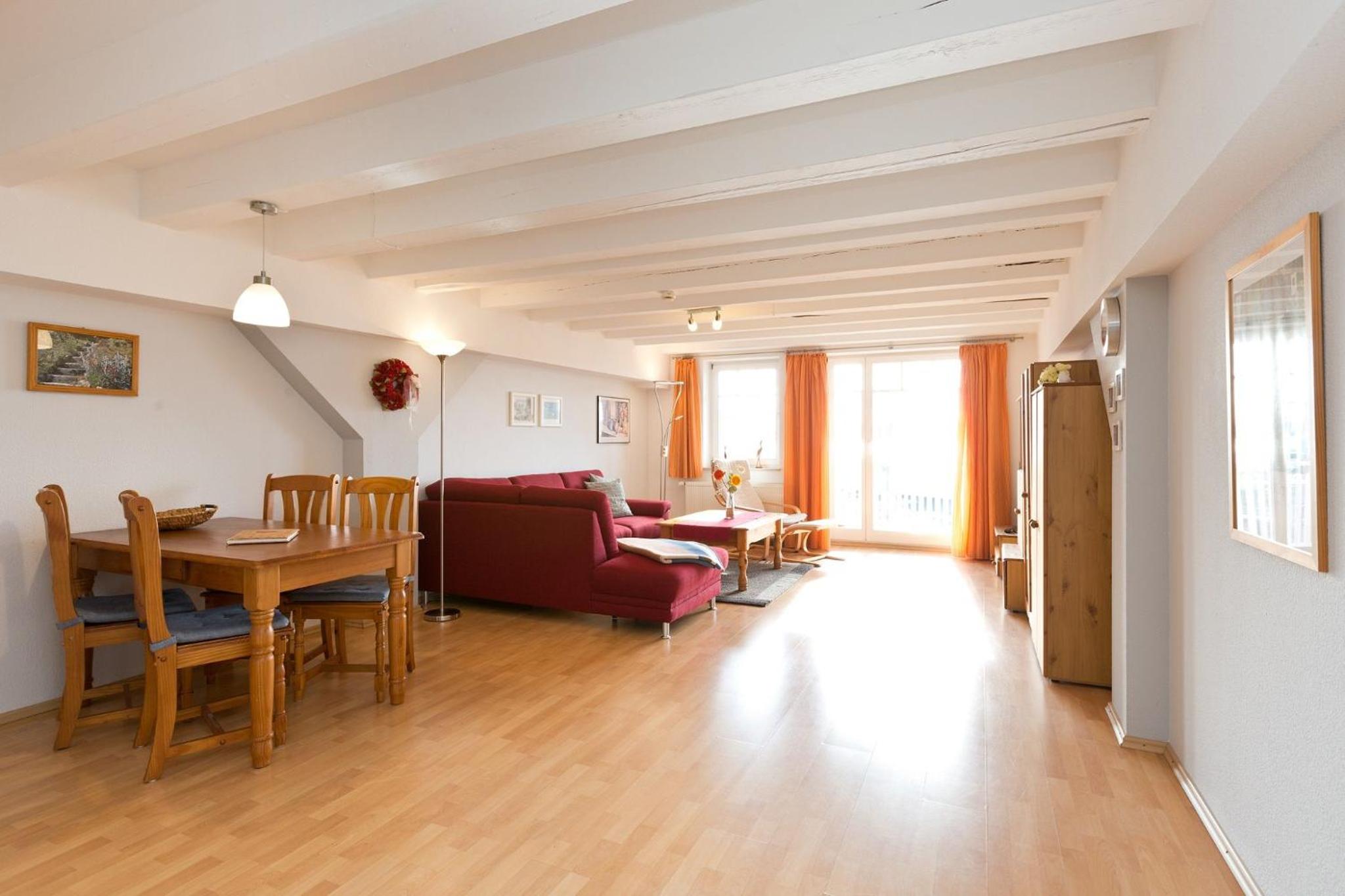 One-Bedroom Apartment with Balcony photo 3