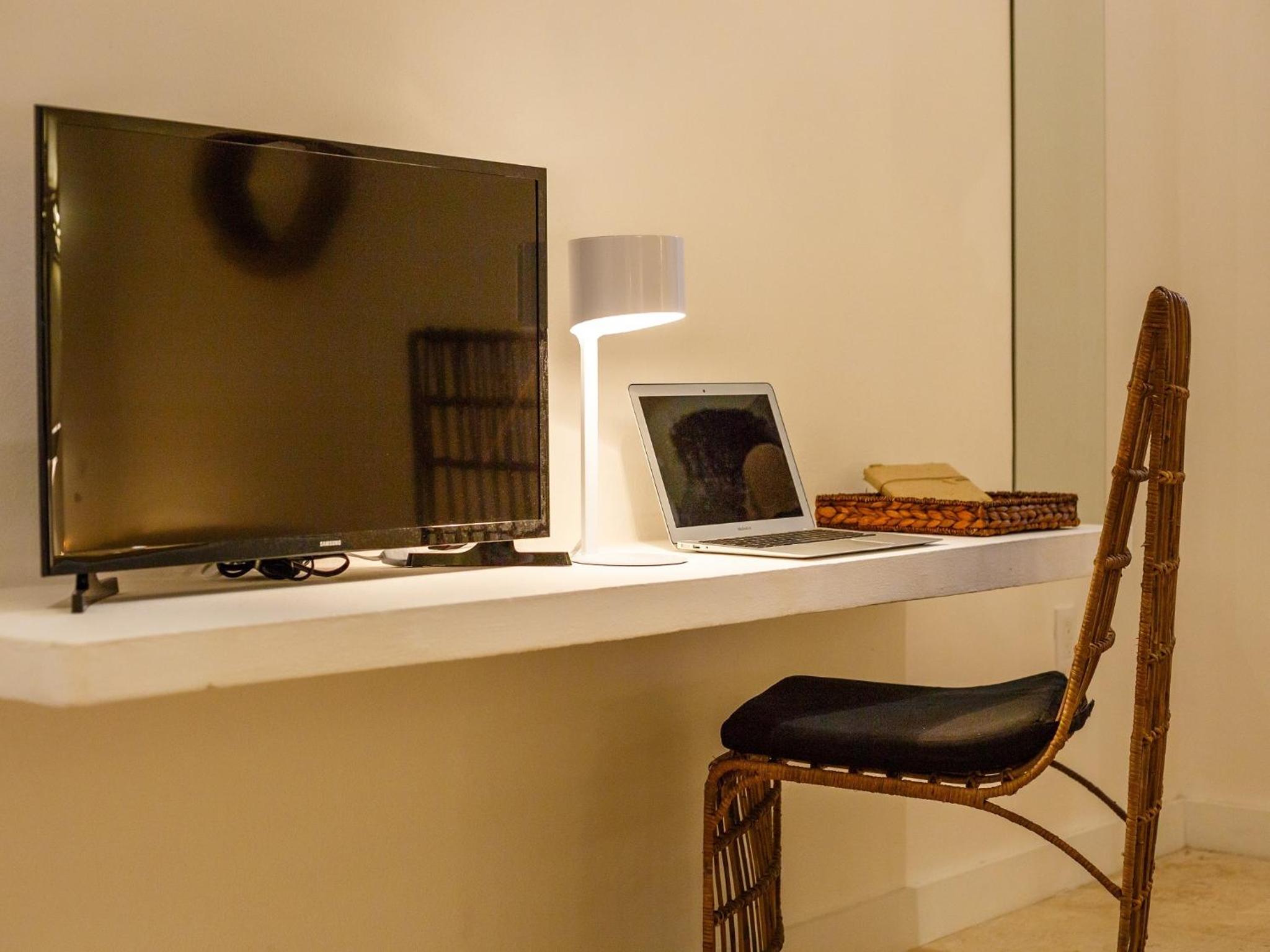 Junior Suite with Terrace and city view (2 Adults + 2 Children)