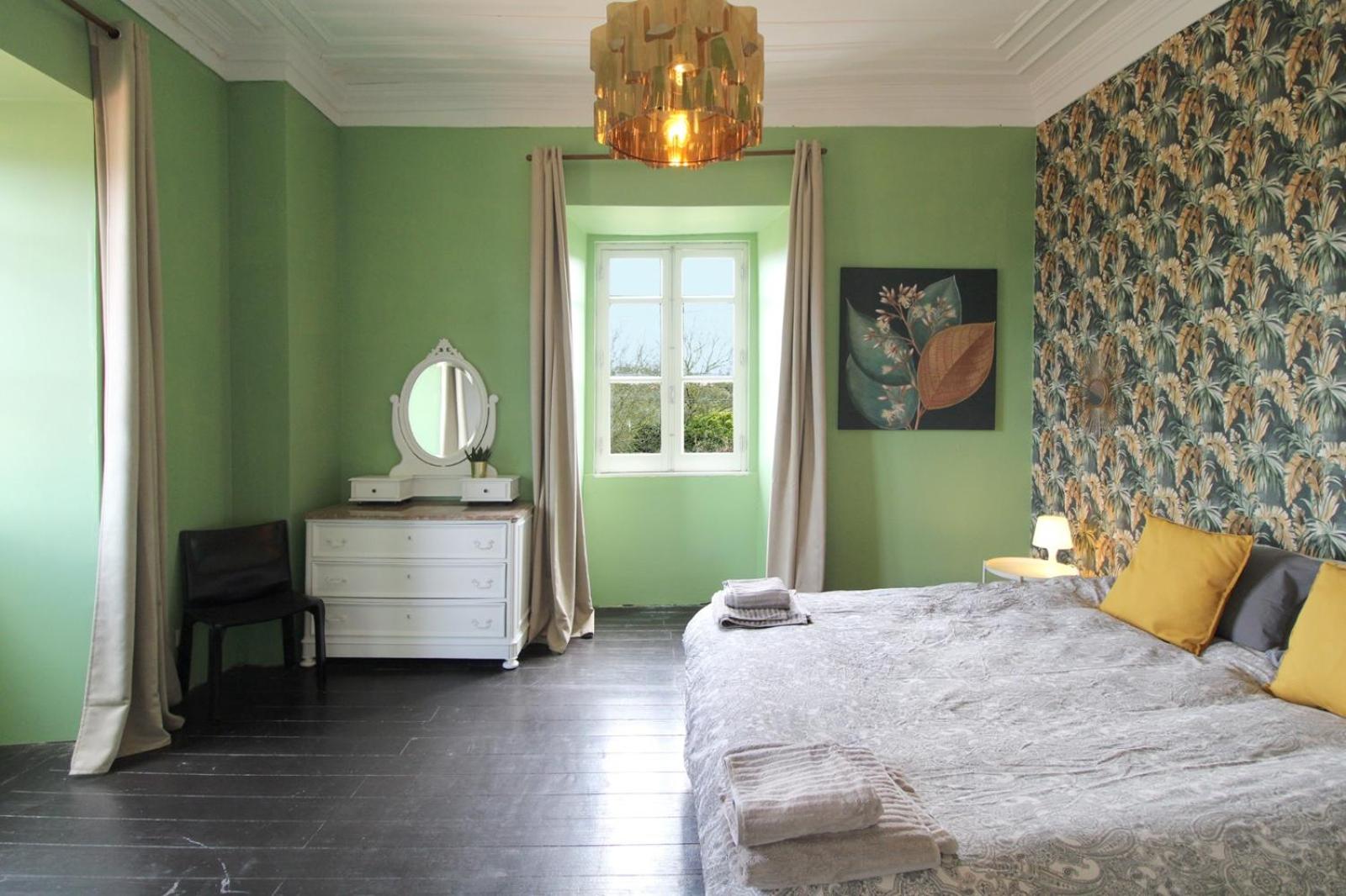 Four-Bedroom House photo 1