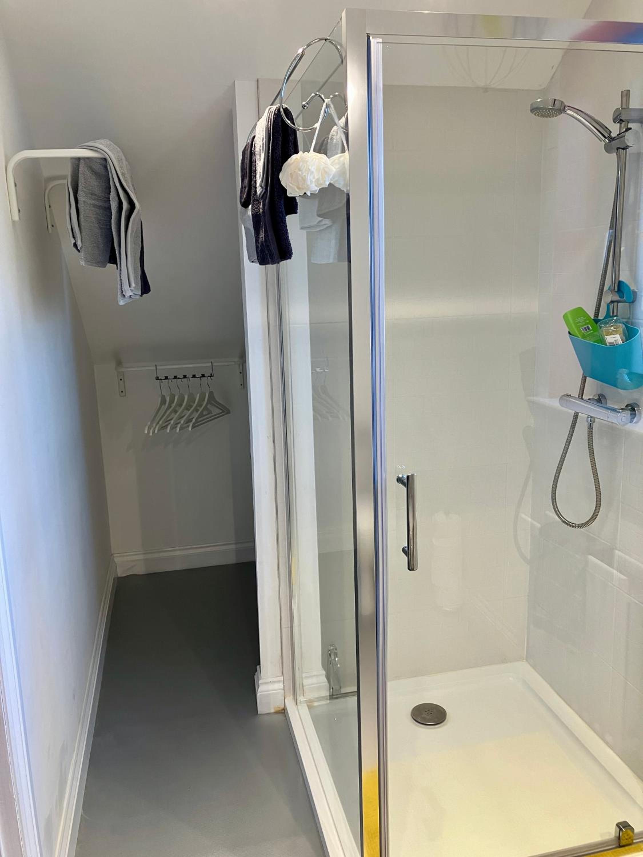 Double Room With Private Bathroom photo 2