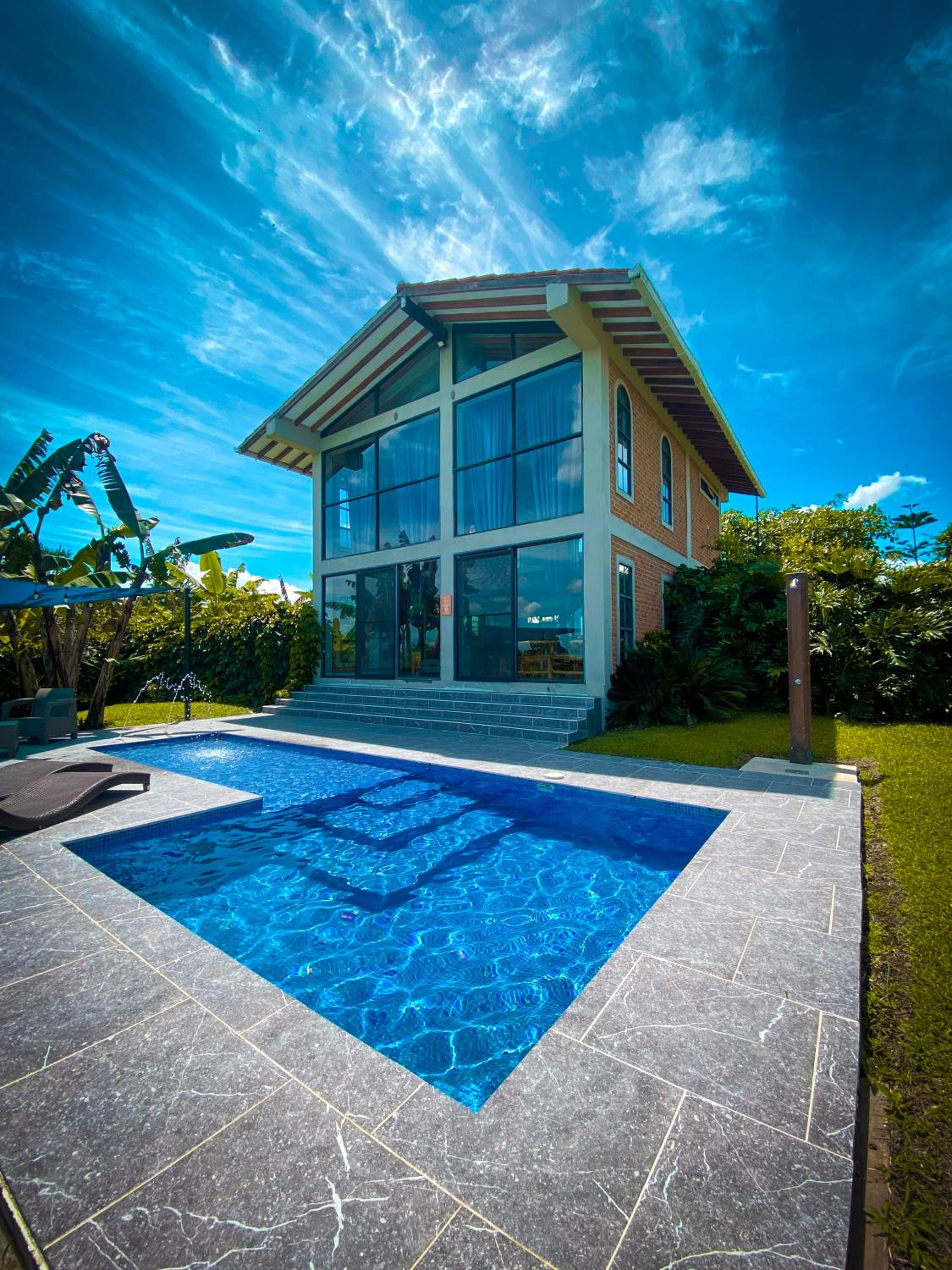 Deluxe Villa photo 2