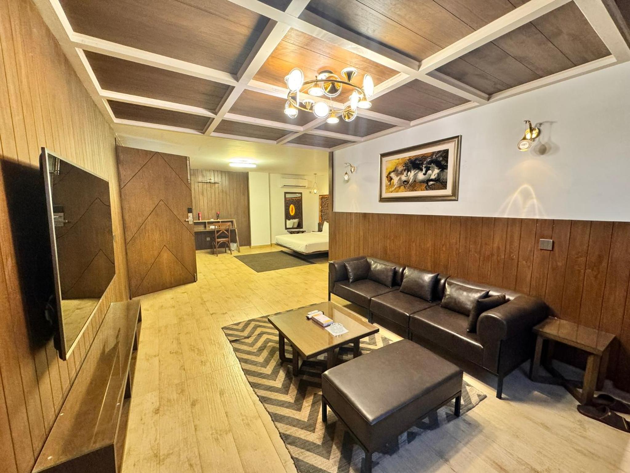 Superior King Room