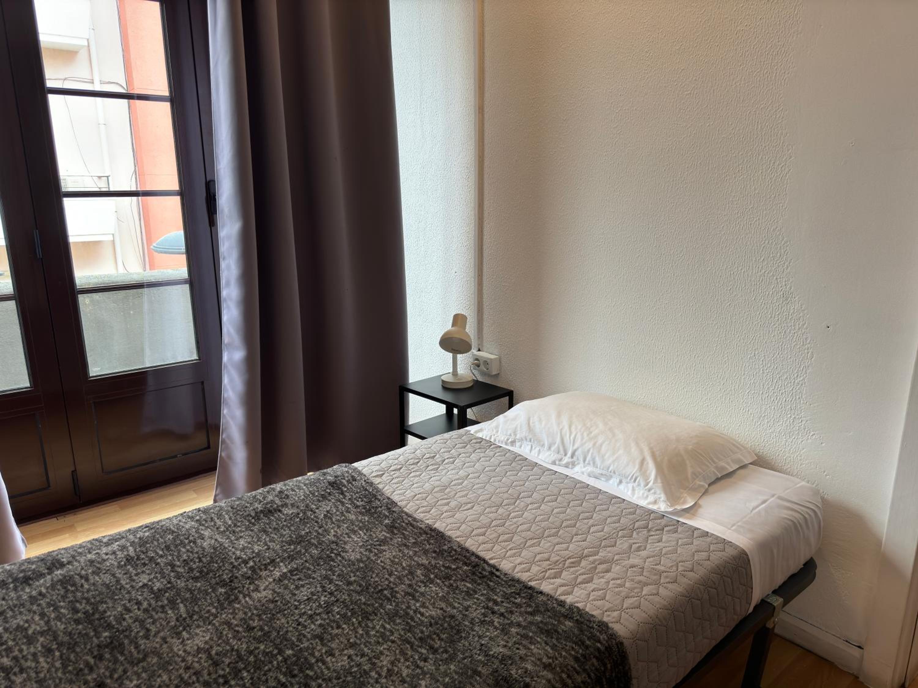 Triple Room - Photo 8
