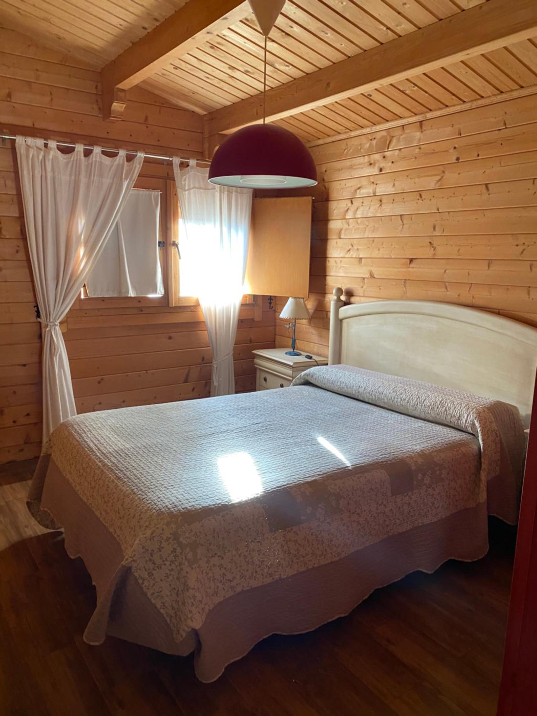 Casa de dos dormitorios - Casa de madera