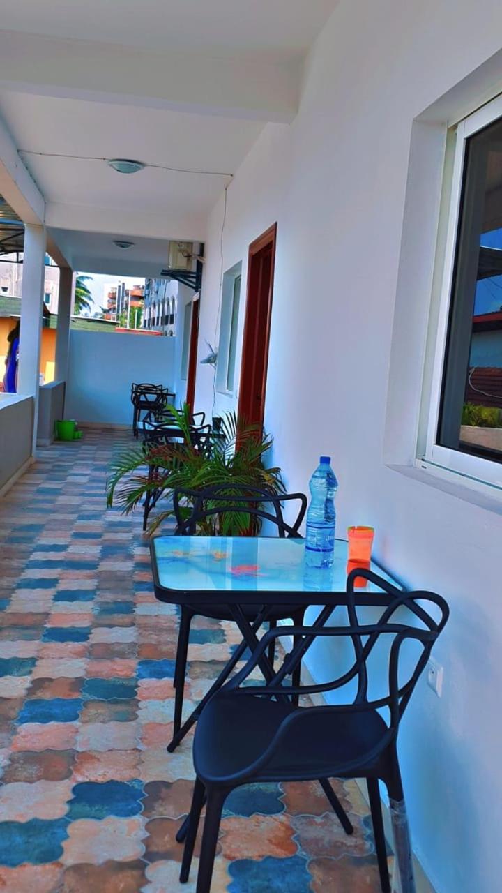 Studio with Balcony photo 3