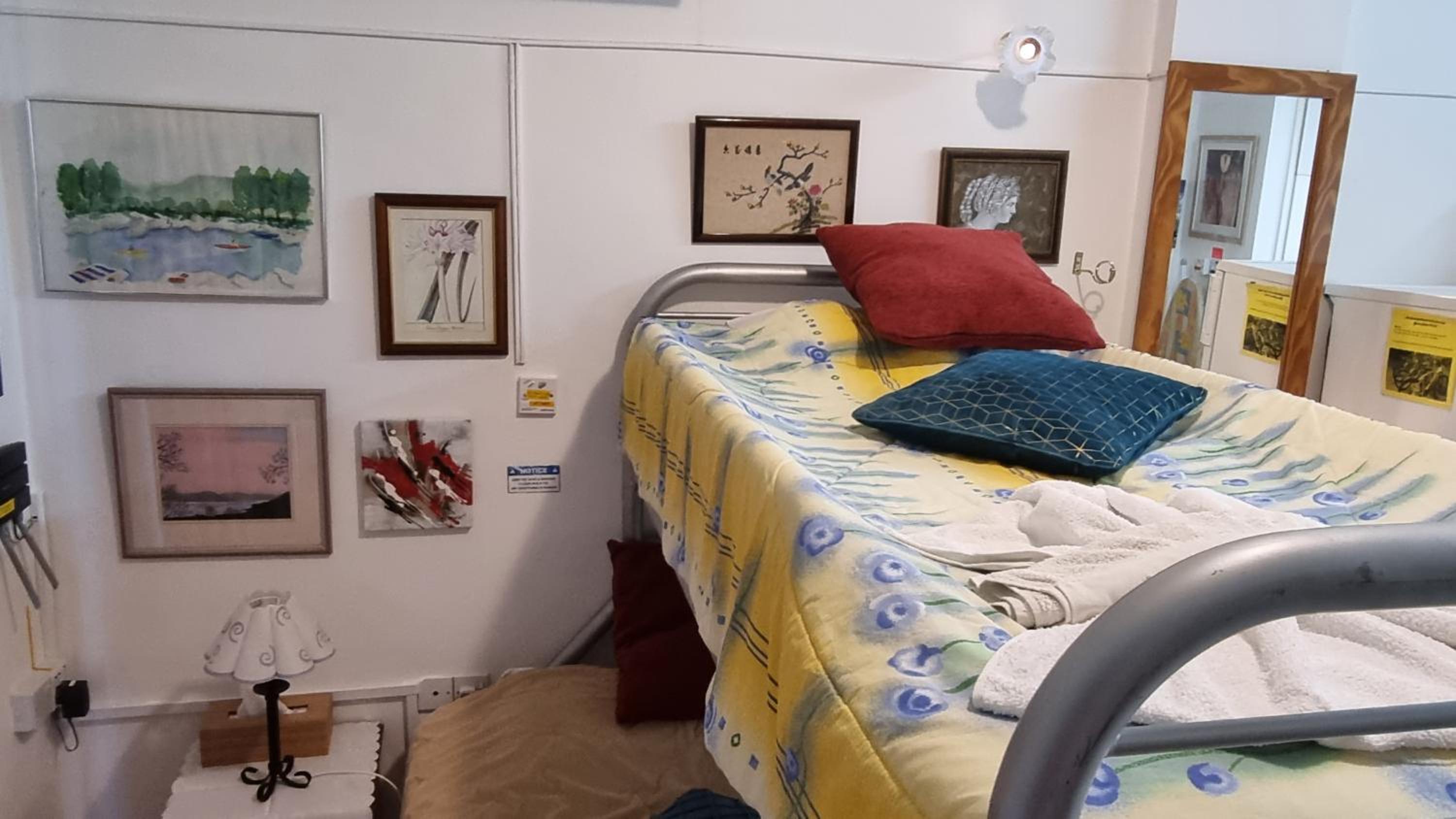 King Studio with Sofa Bed - Photo 30