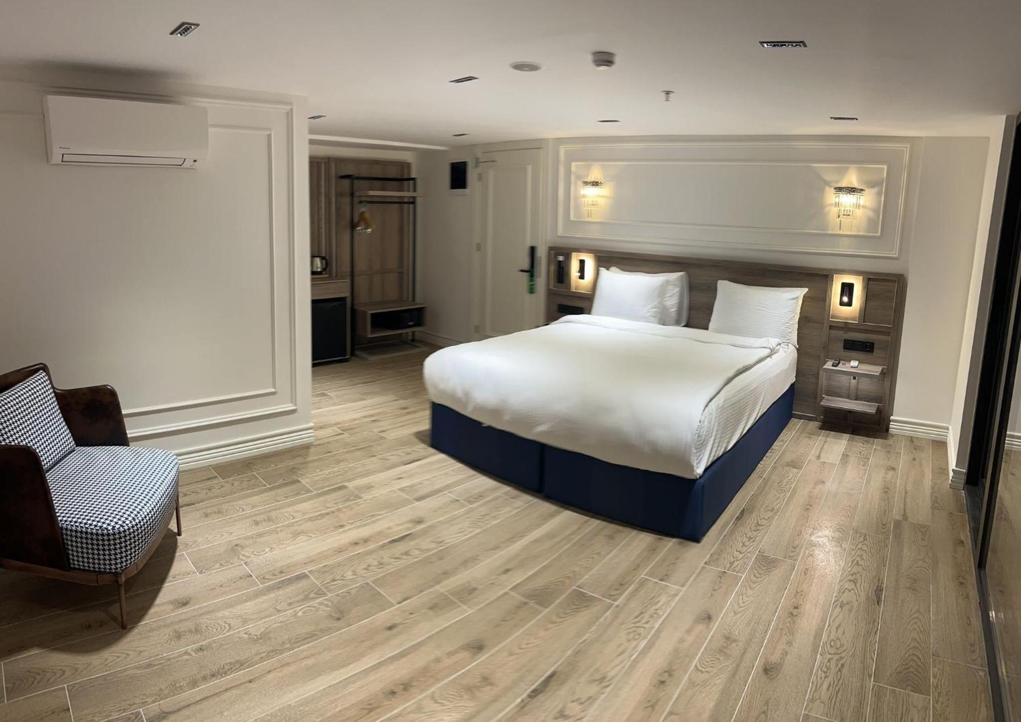 Suite with Sea View photo 1