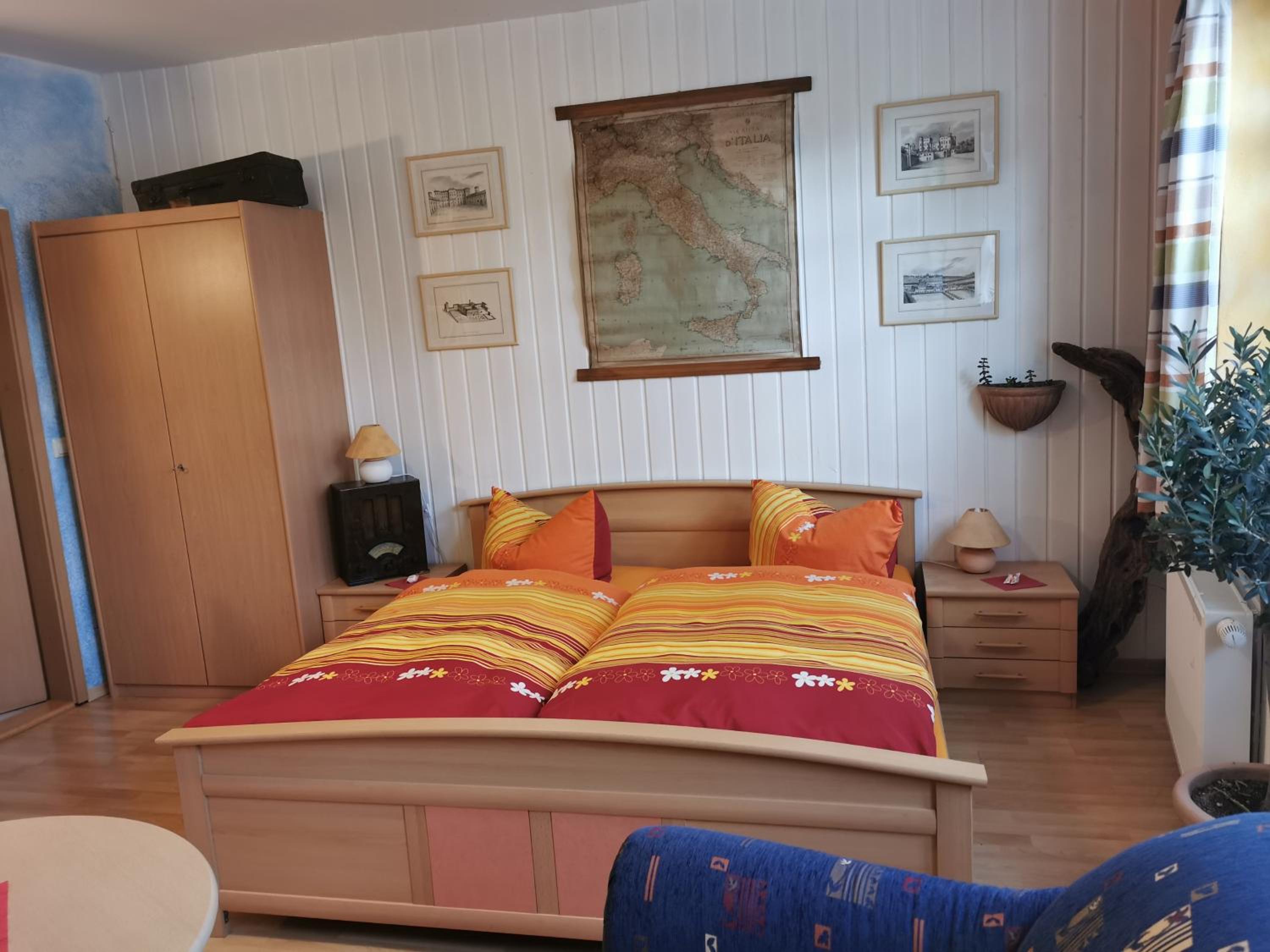 Double Room with Private Bathroom photo 3