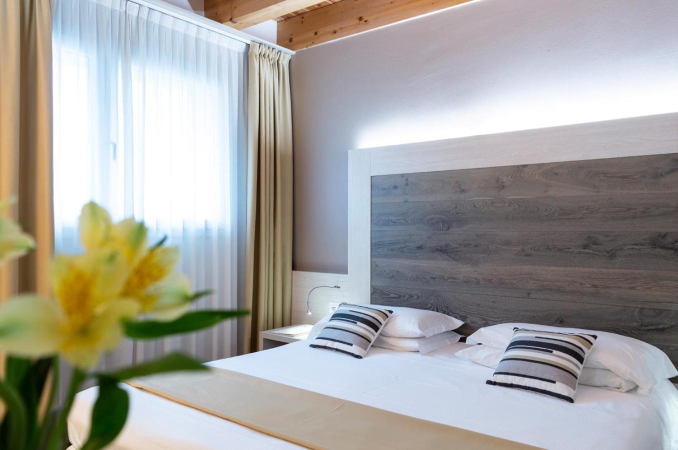 Superior Double Room - Photo 1