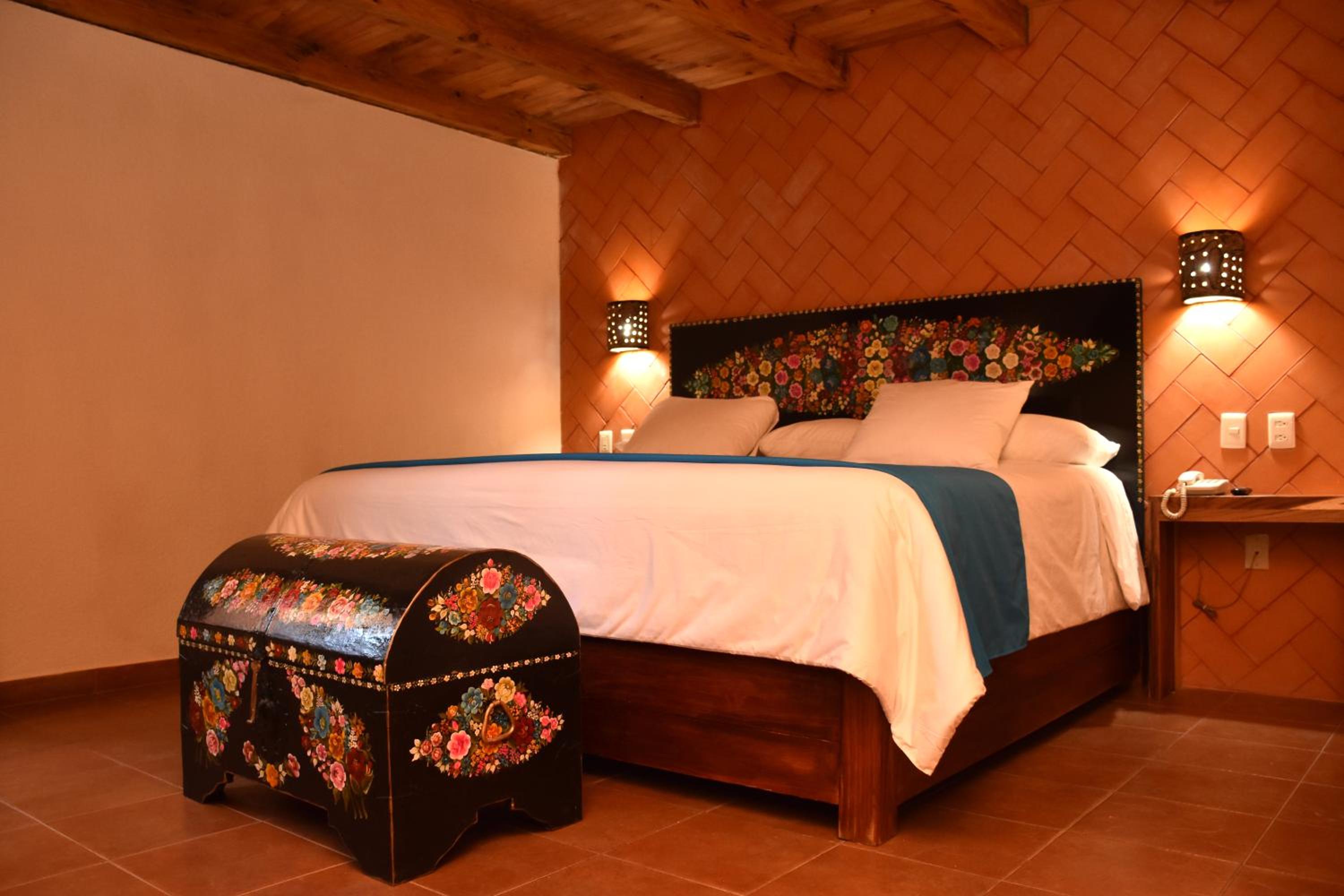 King Suite - Photo 1