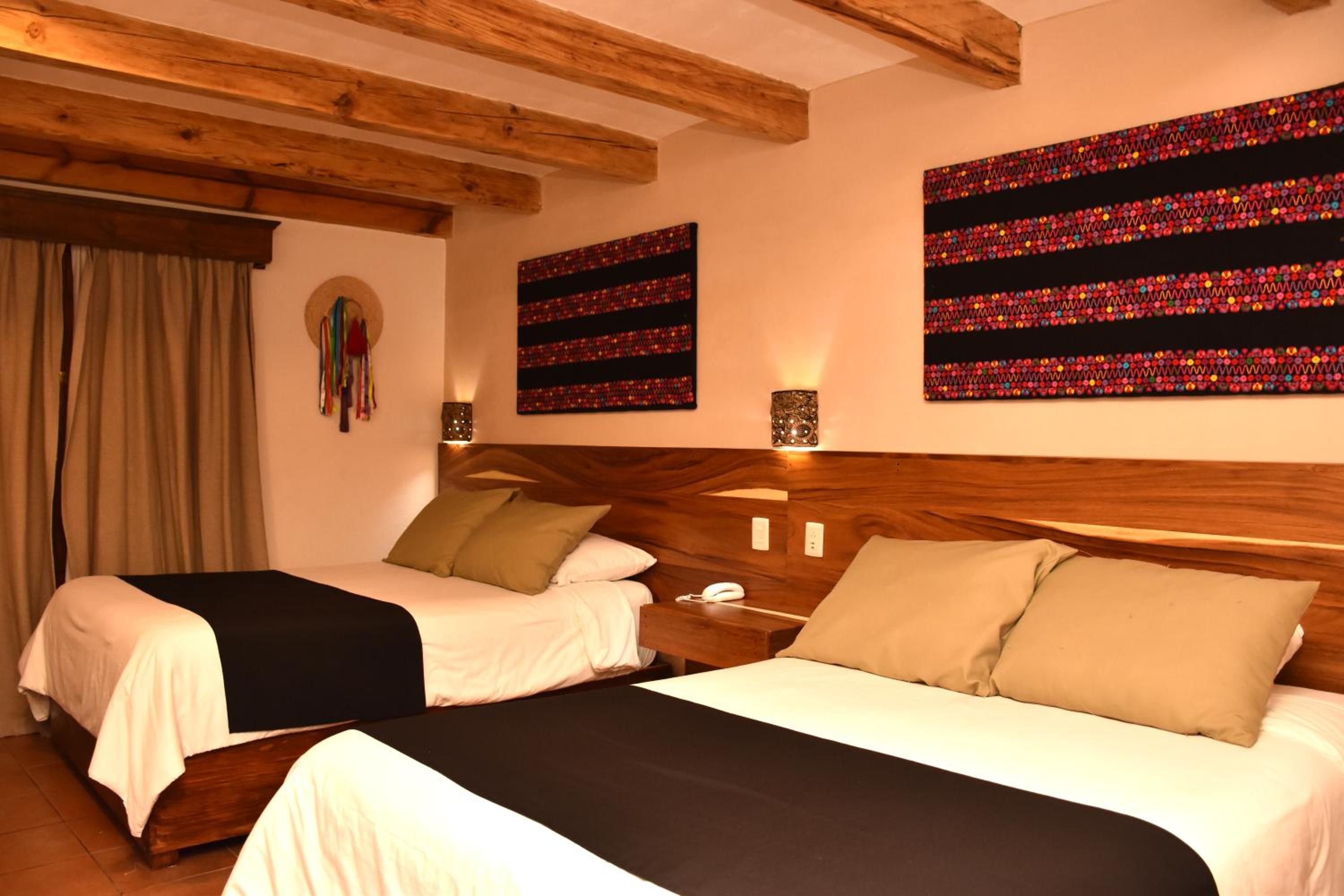 Double Room with Two Double Beds - Photo 4