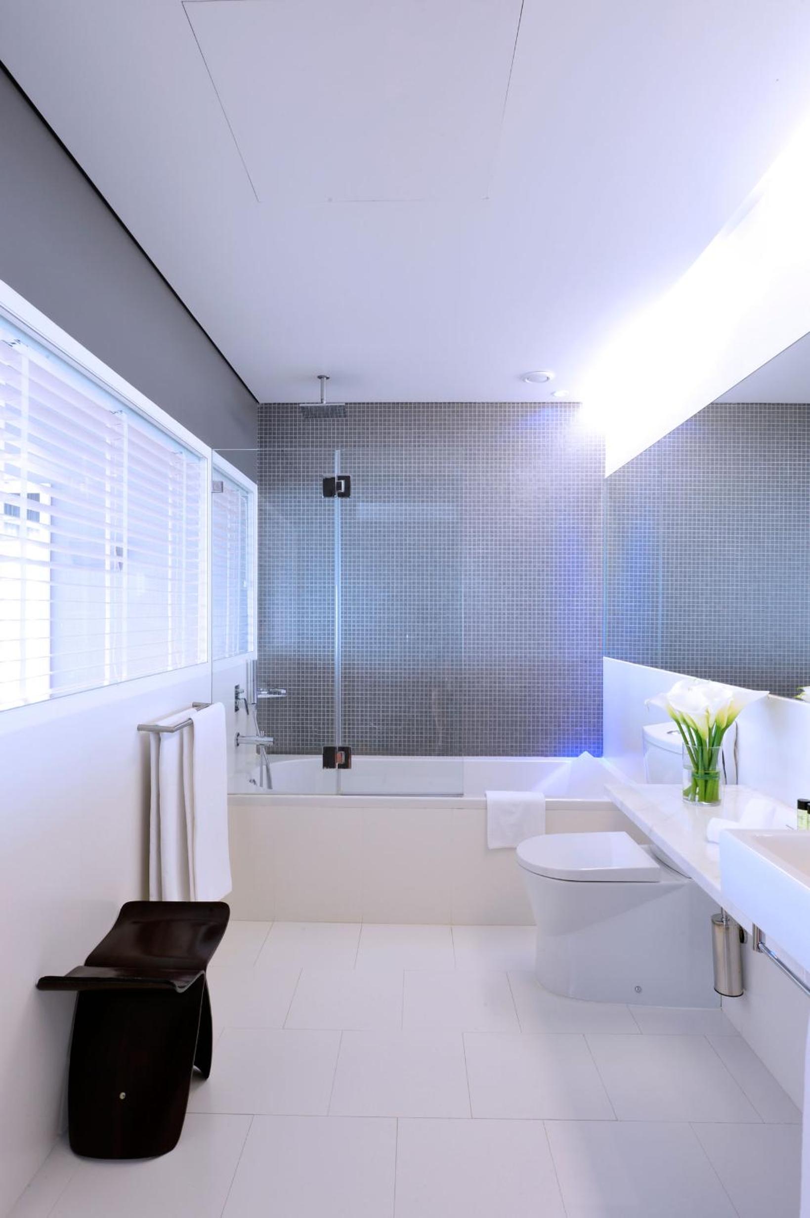 Suite with Sea View - Photo 8