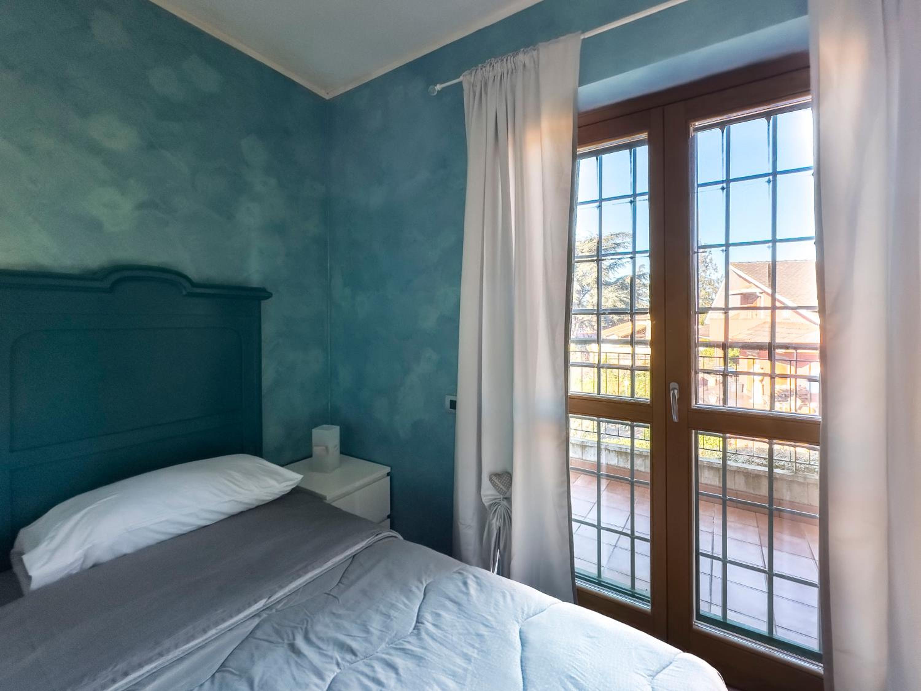 Double Room with Shared Bathroom photo 1