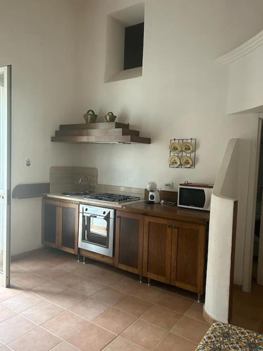Three-Bedroom House photo 2