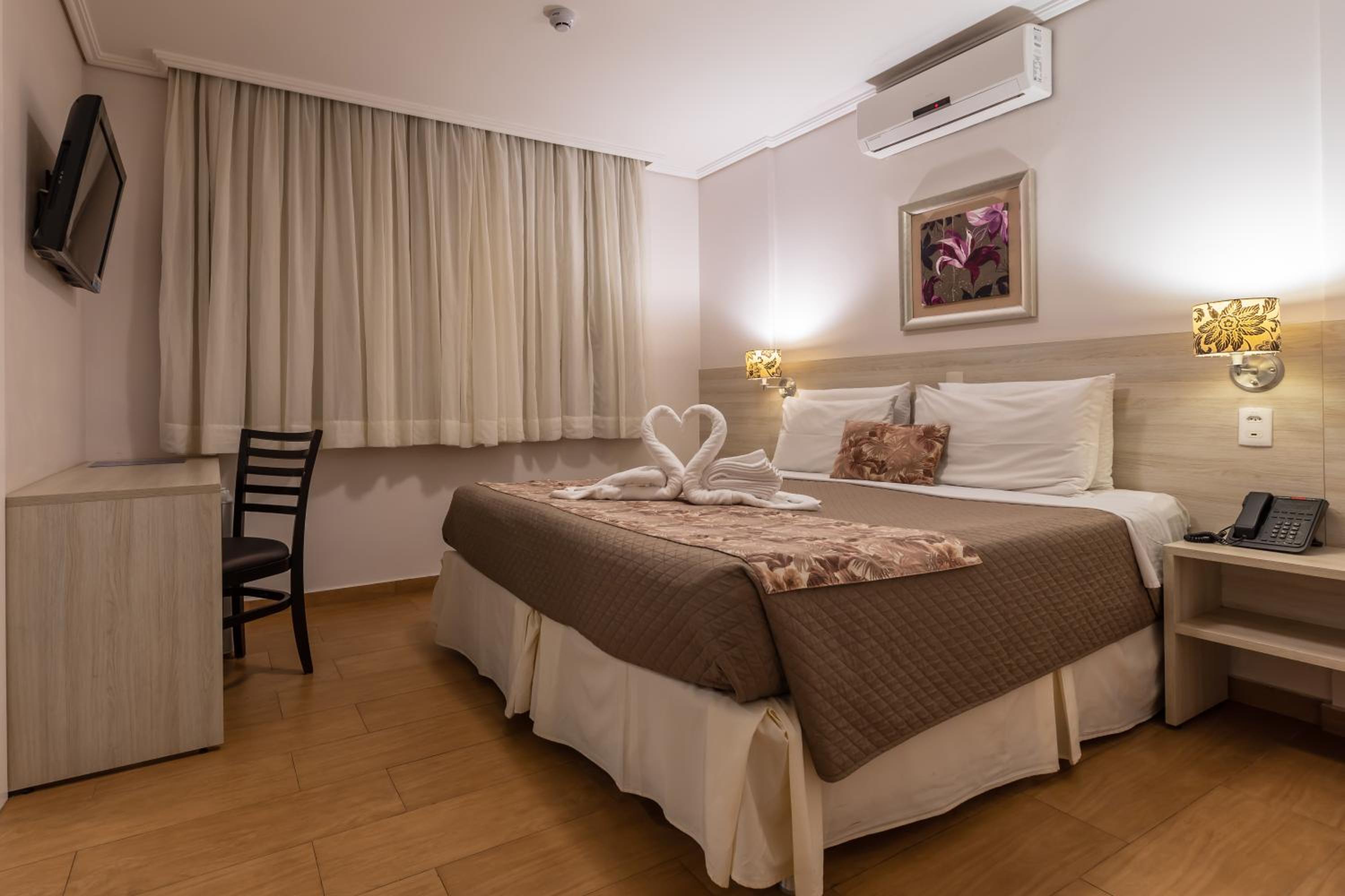 Superior Queen Room