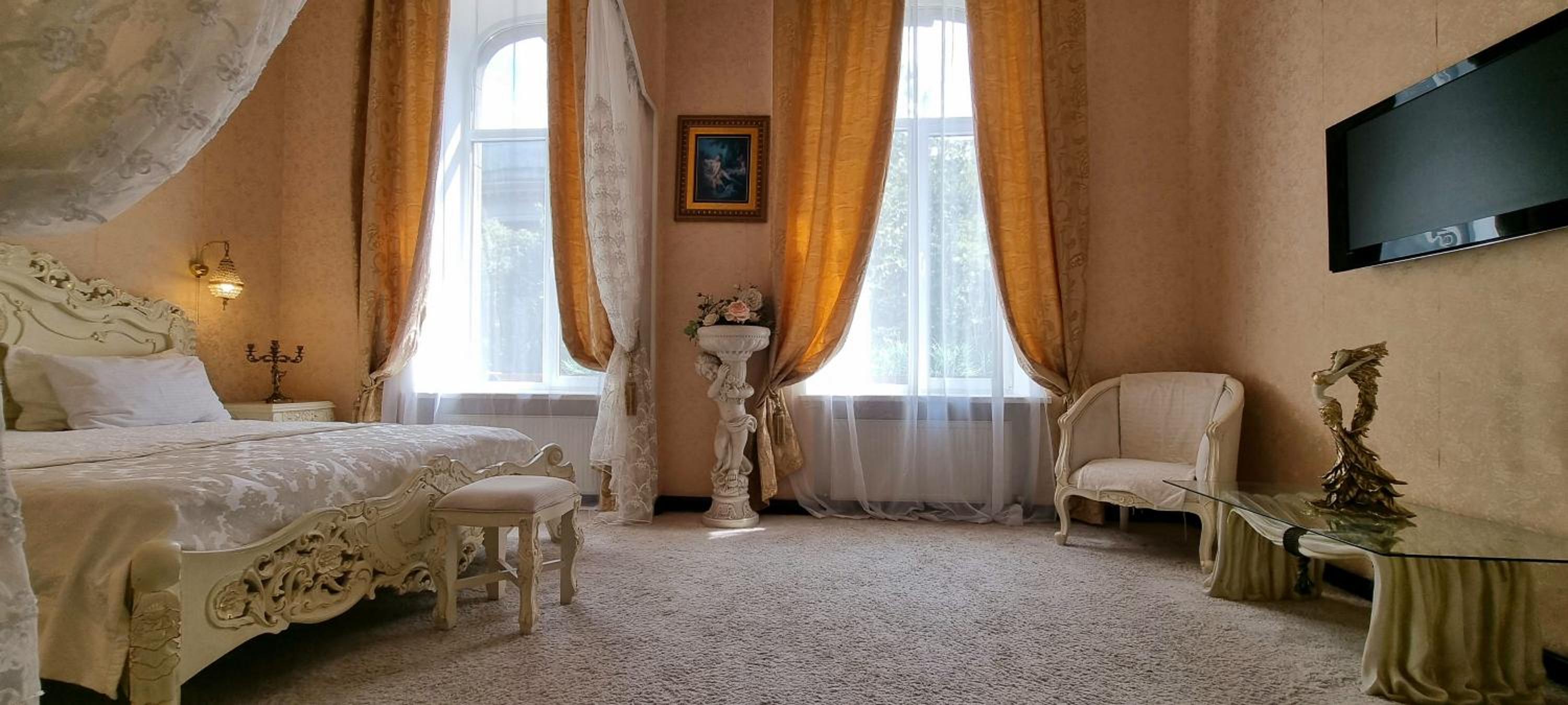 King Suite photo 2