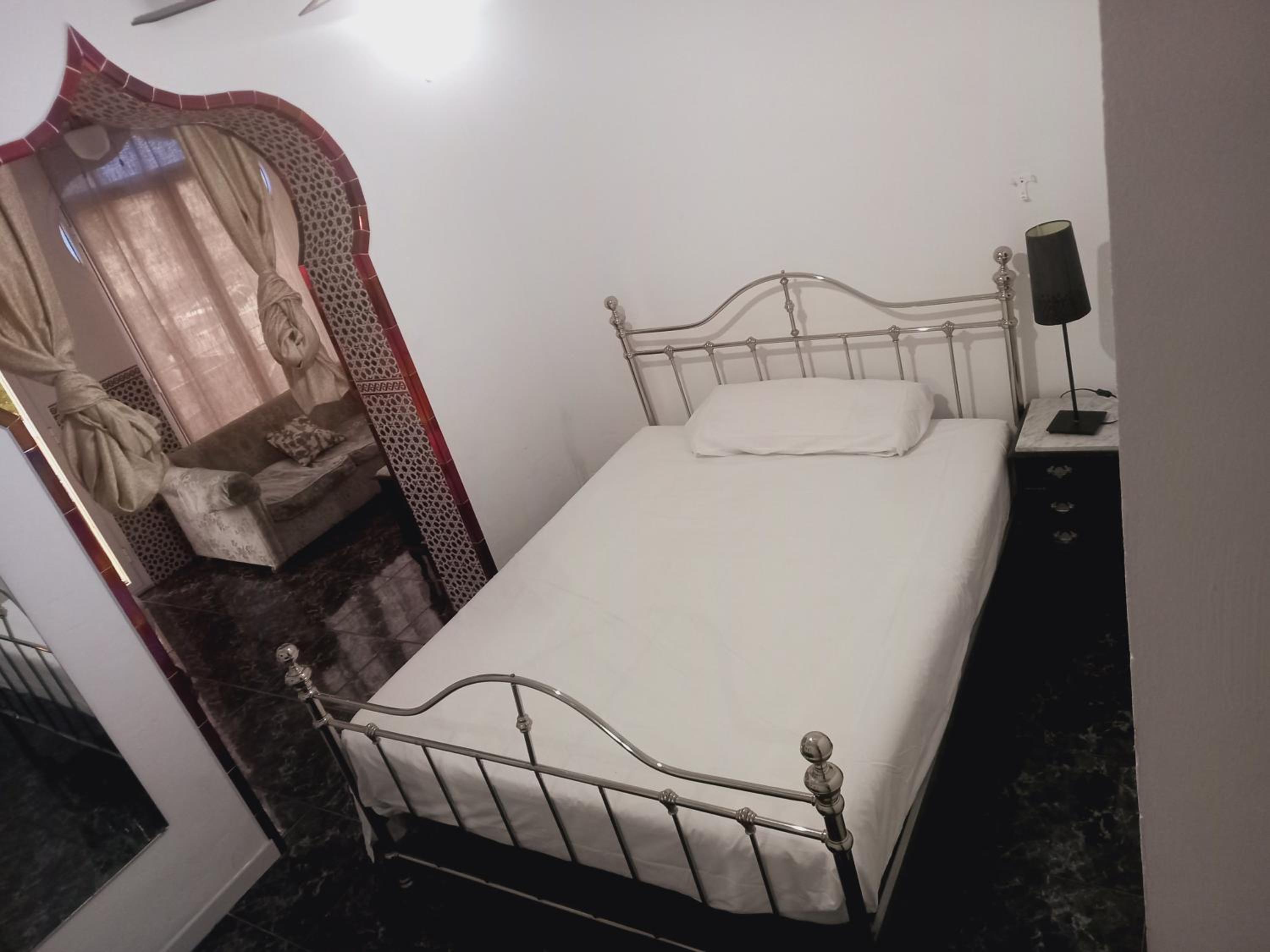 Habitación Doble con Baño Privado