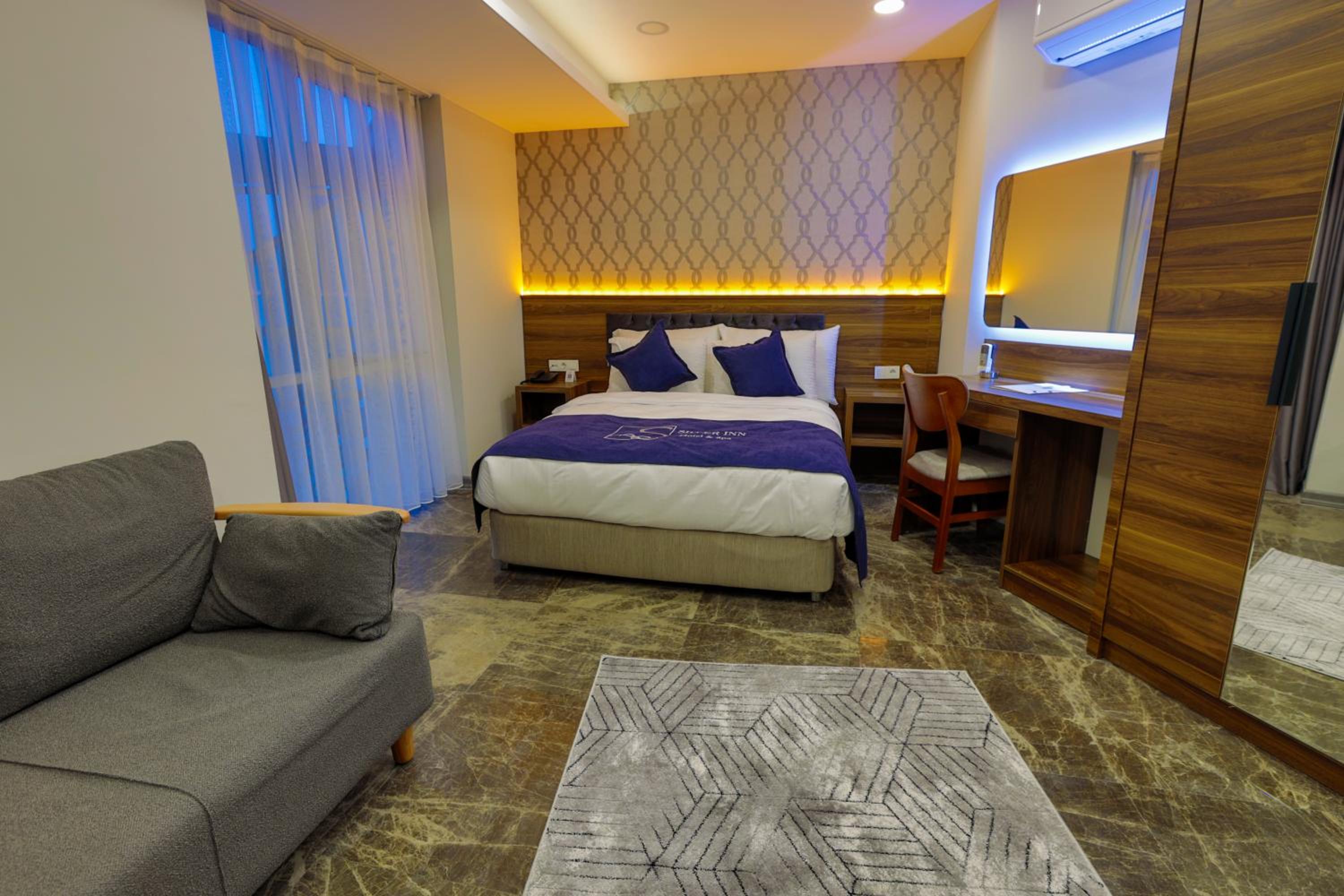 Deluxe Room photo 1