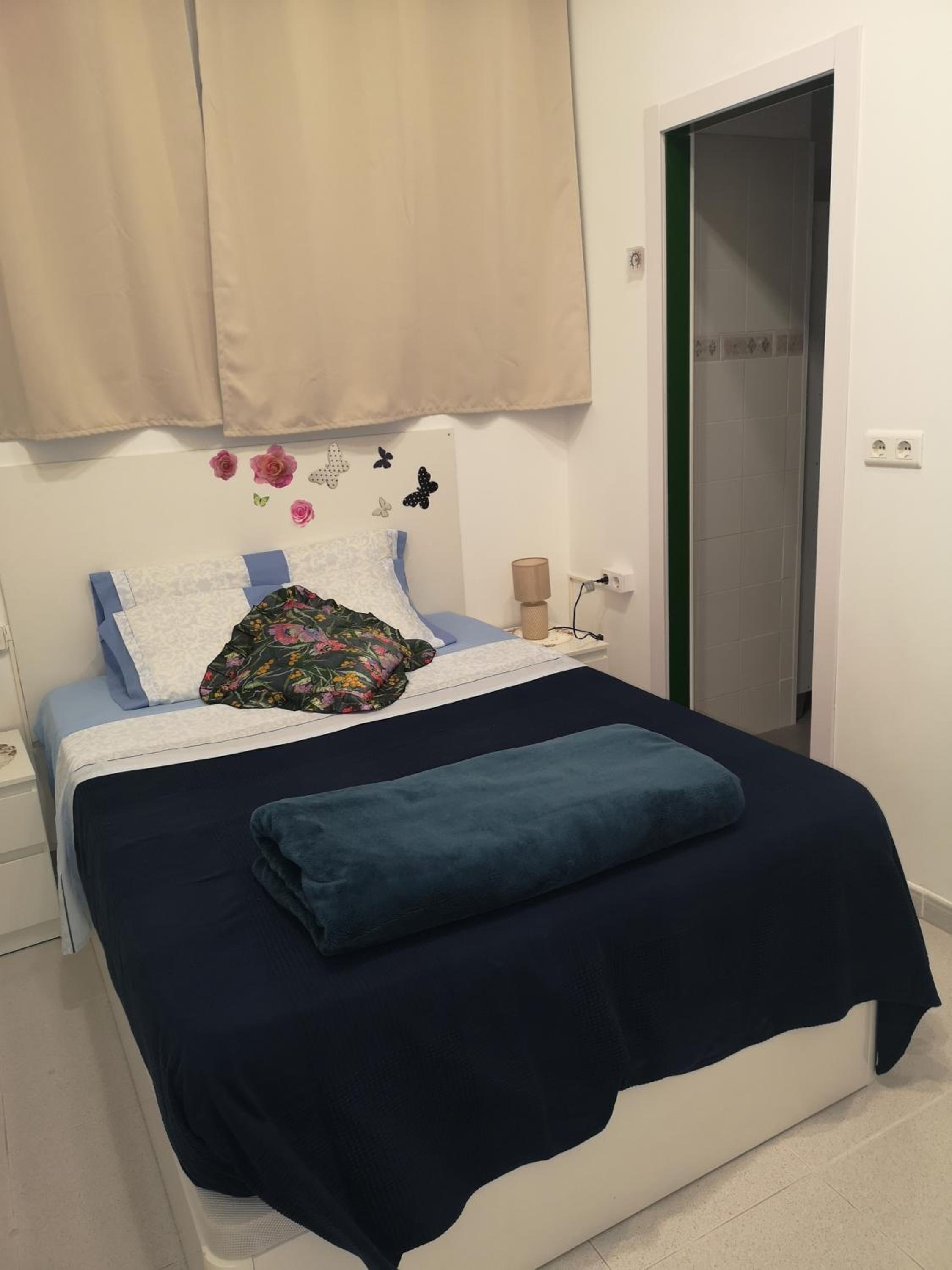 Double Room with Private Bathroom photo 2