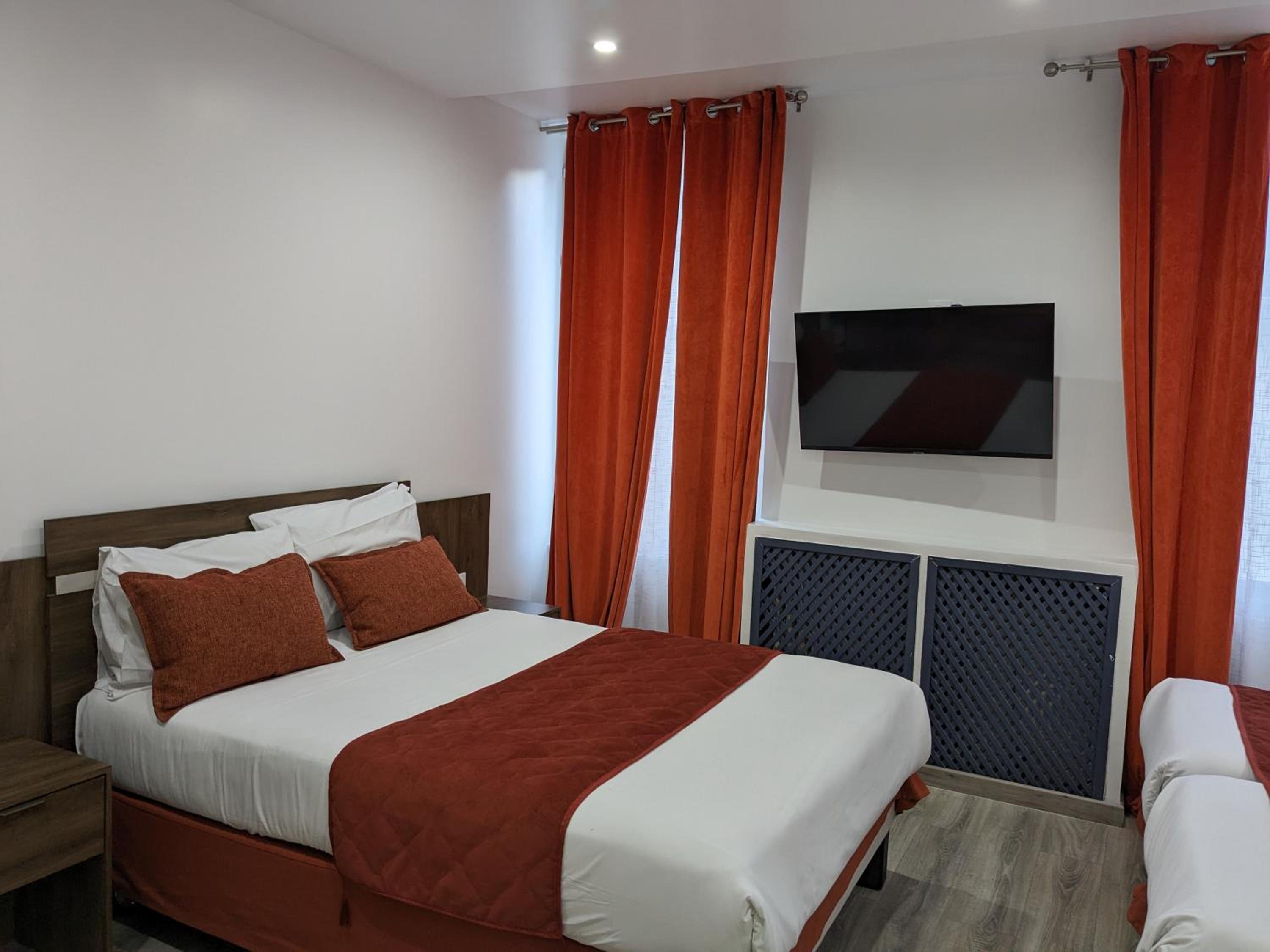 Triple Room - Photo 3