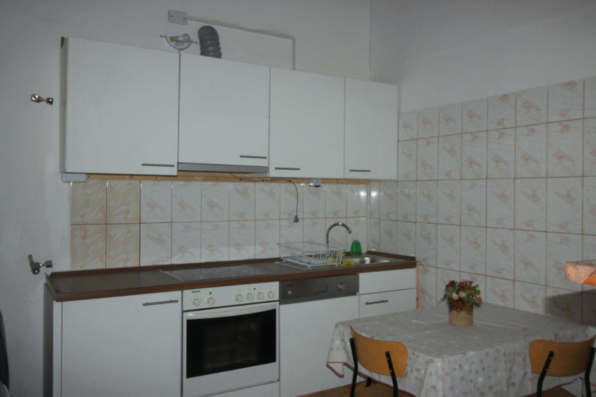 Three-Bedroom Apartment photo 3