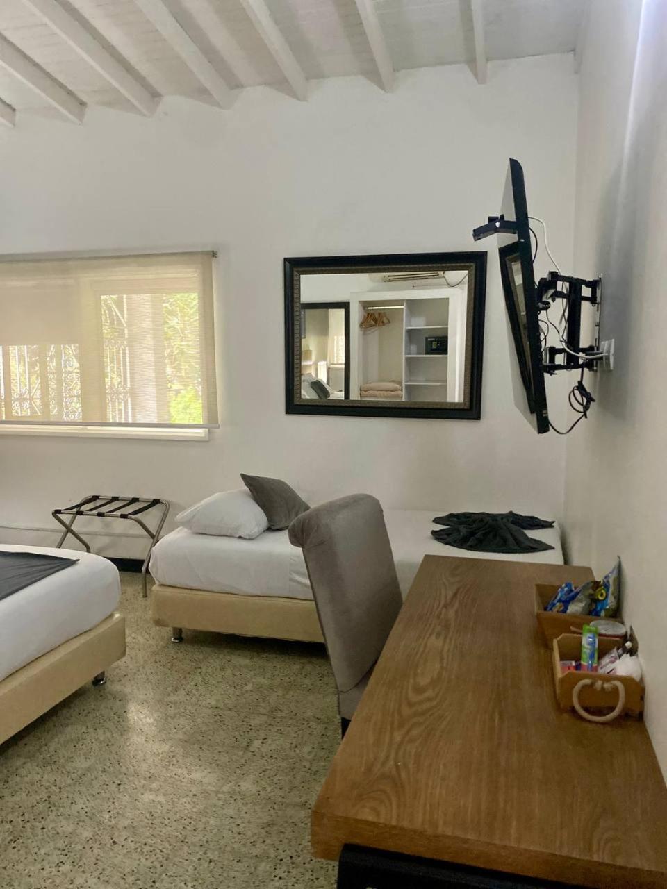 Deluxe Triple Room photo 3