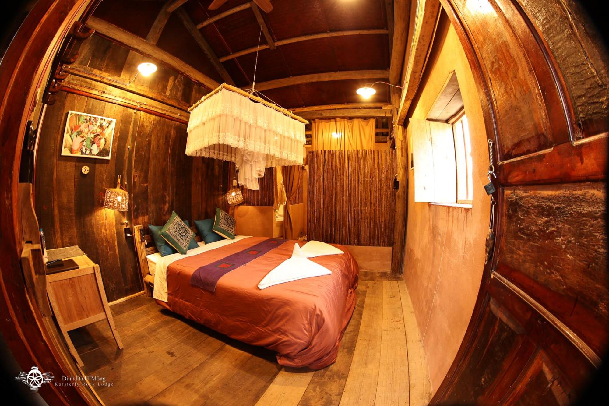 Standard Double Room - Photo 22