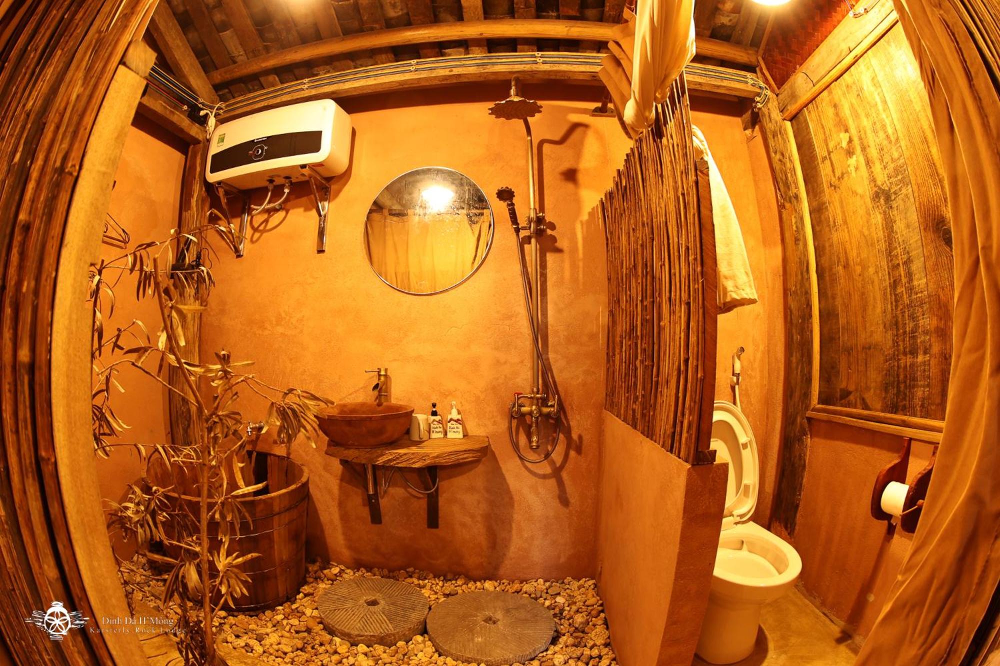 Standard Double Room - Photo 14