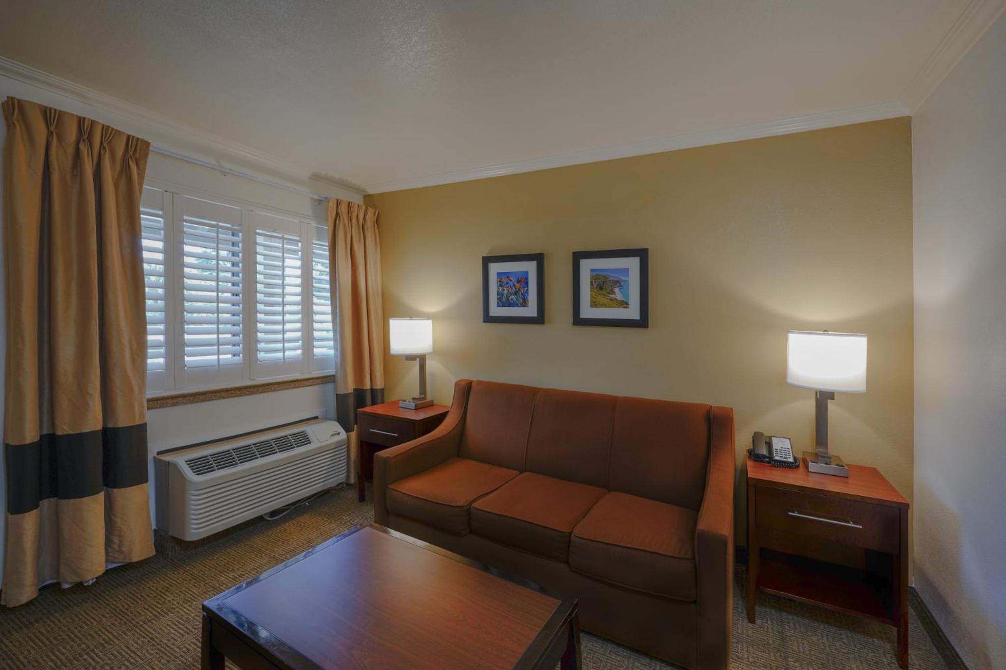 Queen Room - Photo 4